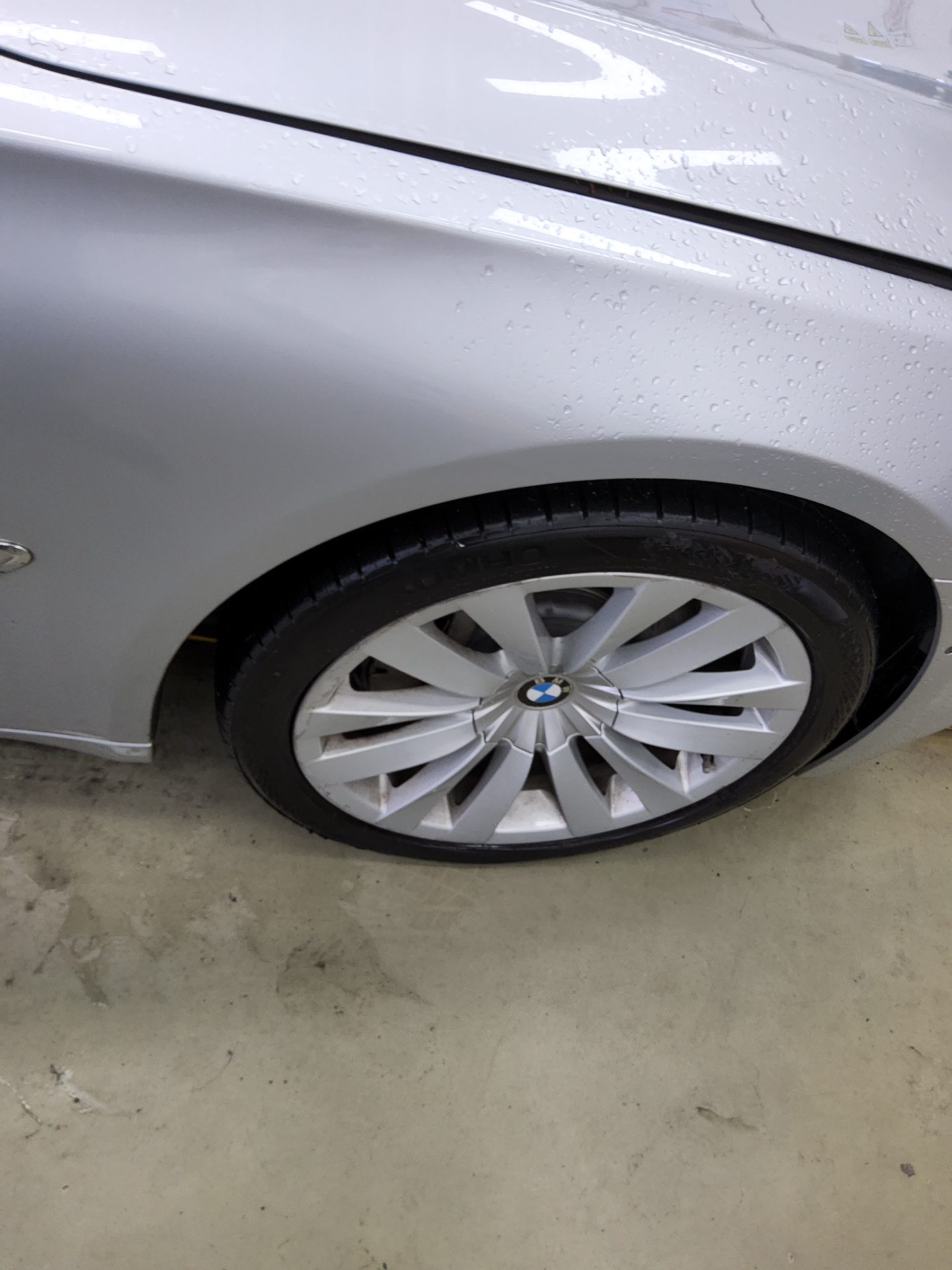بي إم دبليو 7 Series (5Th Gen) 750Li إكس درايف Individual 2015 750Li