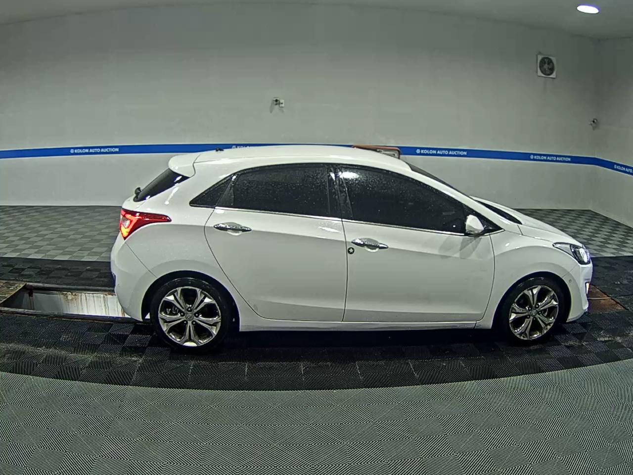 هيونداي جديد I30 1.6 VGT Extreme 2013