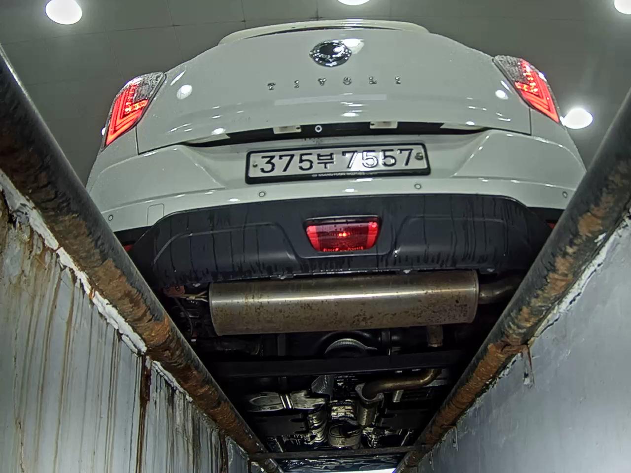 كي جي موبيليتي Mobility (سانج يونج) Very جديد تيفولي 1.5 بنزين دفع ثنائي ليميتد Edition 2021