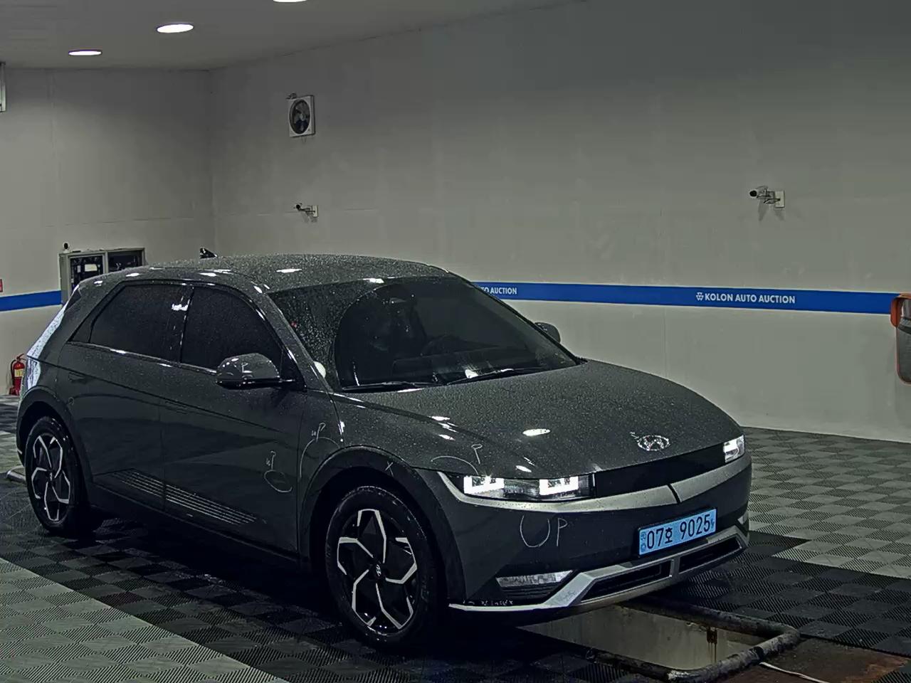 هيونداي أيونيك 2023 EV إكسكلوسيف