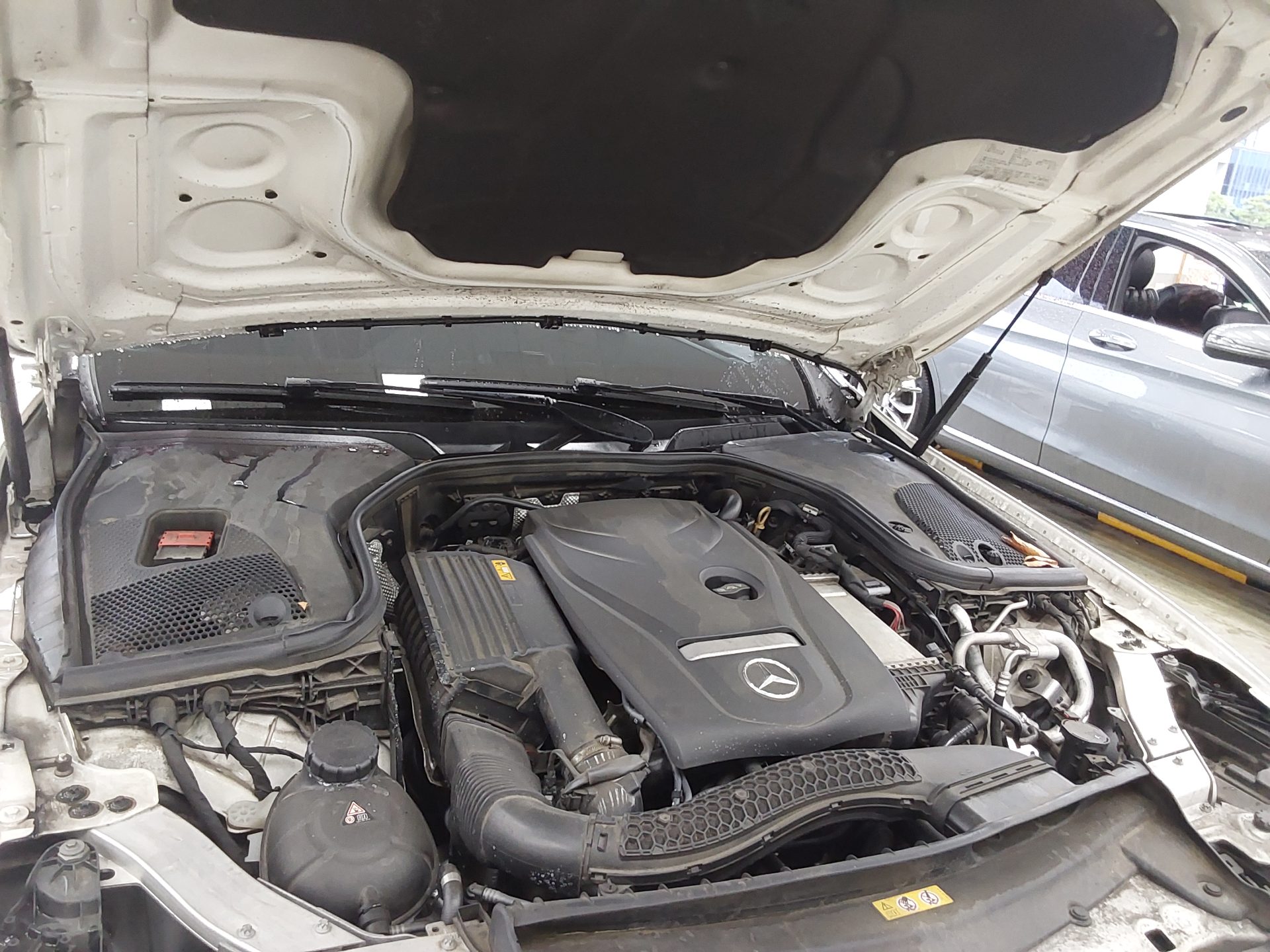 مرسيدس بنز E Class (5Th Gen) E300 Avantgarde 2019 E300