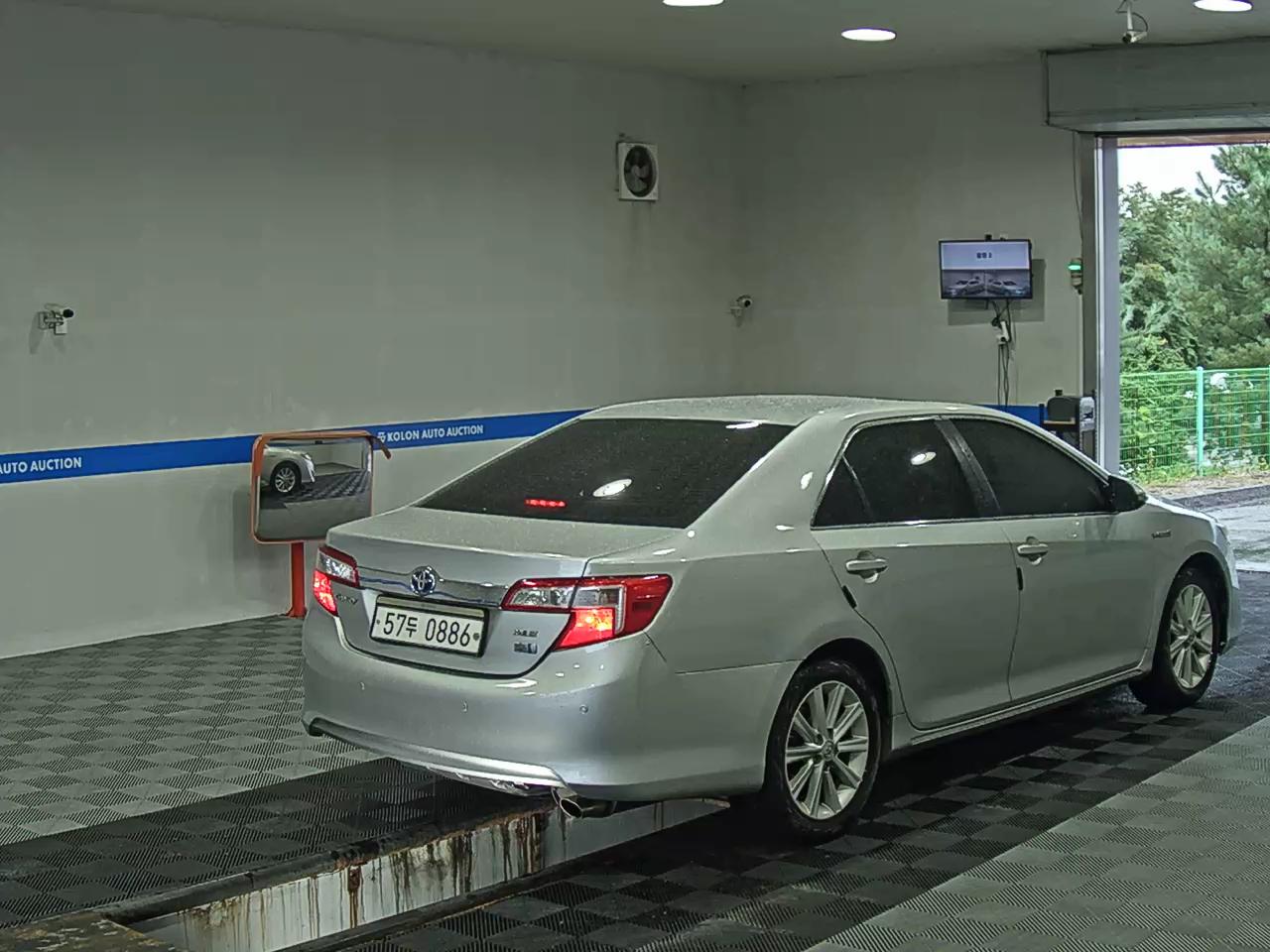 تويوتا كامري (9Th Gen) 2.5 هايبرد Xle 2013