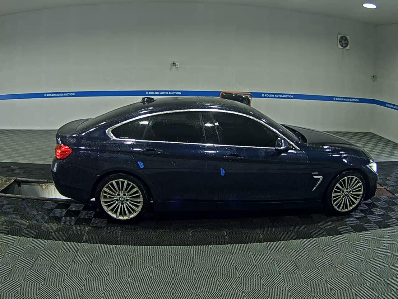 بي إم دبليو 4 Series (1St Gen) Gran كوبيه 420D لكجري 2016 فاخر