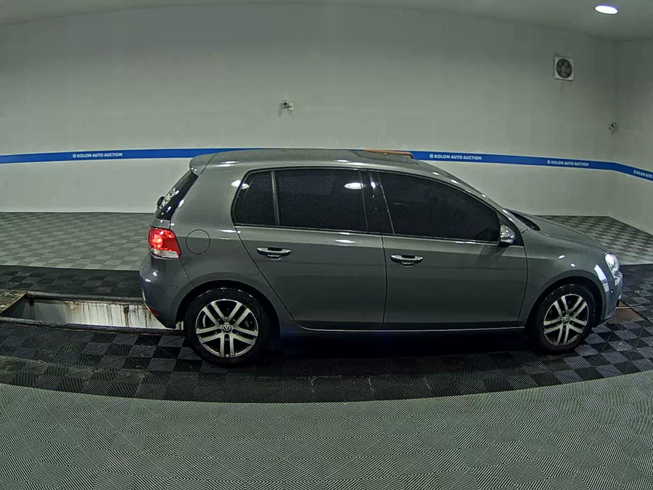 فولكس فاجن جولف (6Th Gen) 2.0 TDI 2012