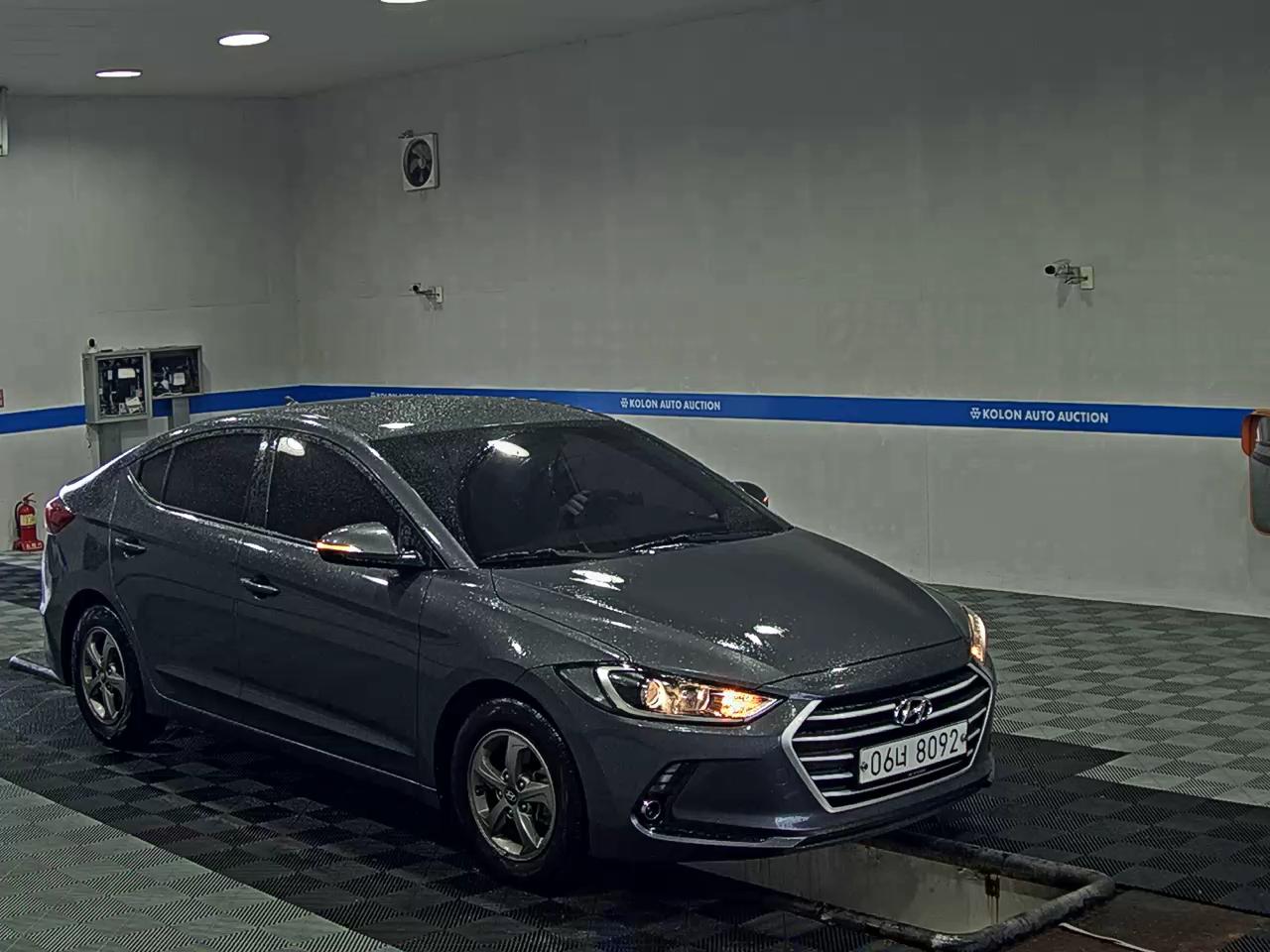 هيونداي أفانتي 2018 AD SMART