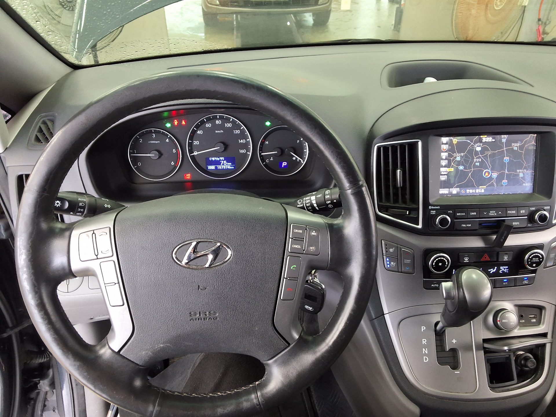 هيونداي جراند ستاركس 11 Seater ديزل دفع رباعي مودرن سبيشل 2017 MODERN SPECIAL