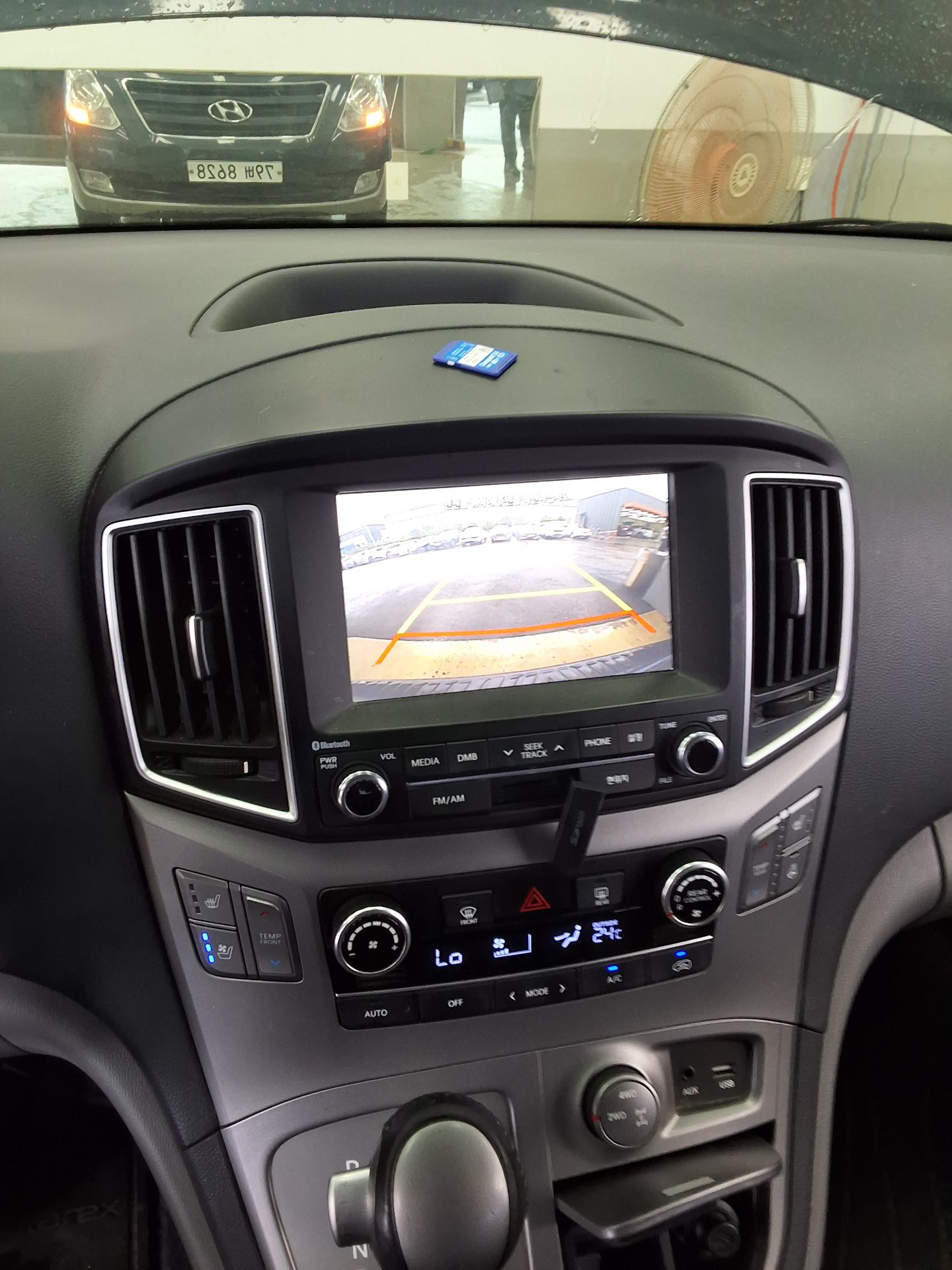 هيونداي جراند ستاركس 11 Seater ديزل دفع رباعي مودرن سبيشل 2017 MODERN SPECIAL