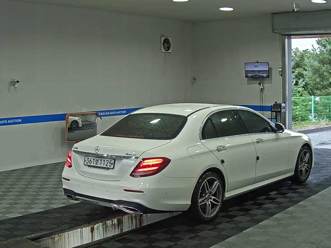مرسيدس بنز E Class (5Th Gen) E300 فورماتيك AMG Line 2020 4MATIC LINE