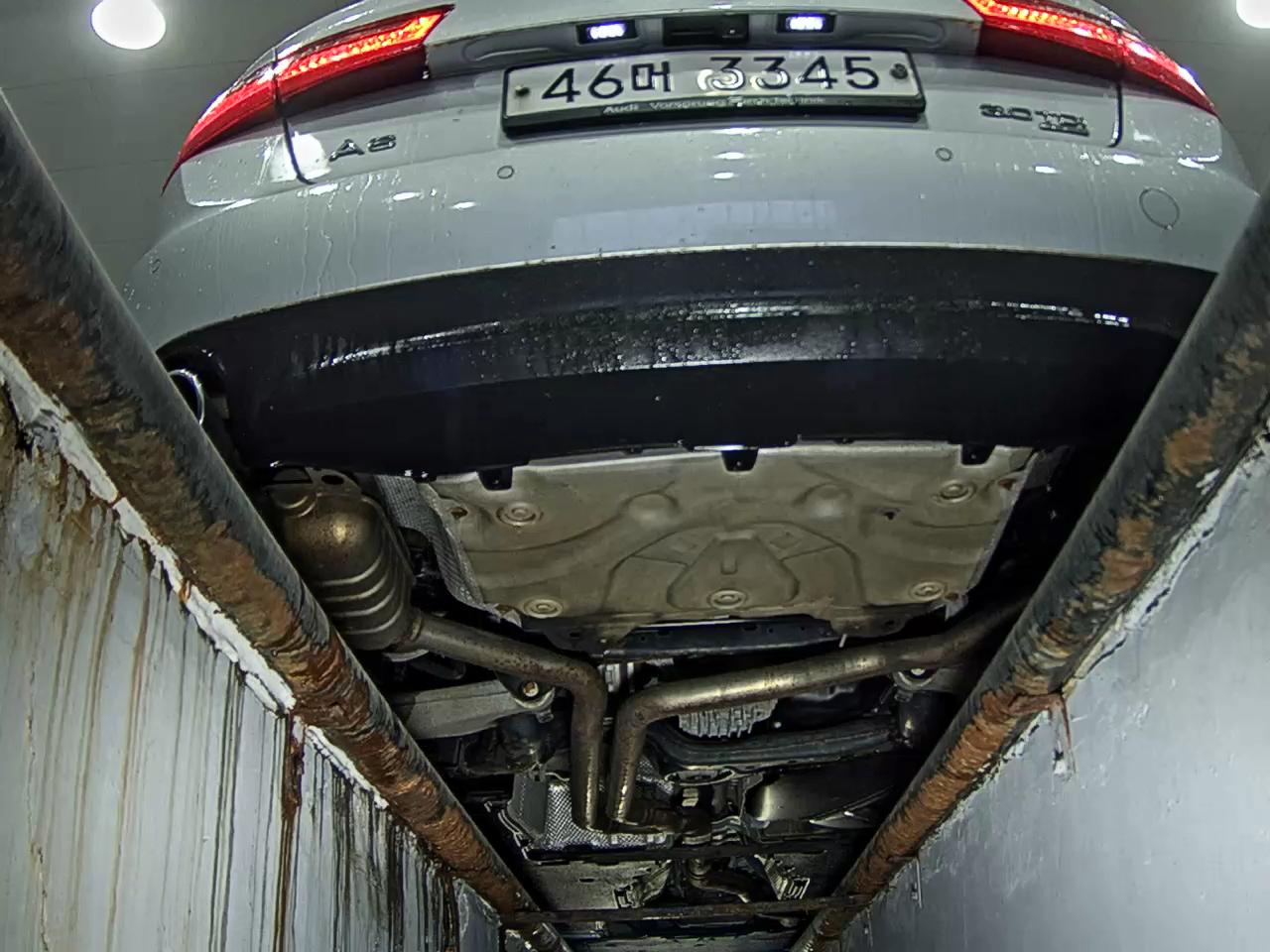 أودي إيه 6 (4Th Gen) 3.0 TDI كواترو Led Pack 2014