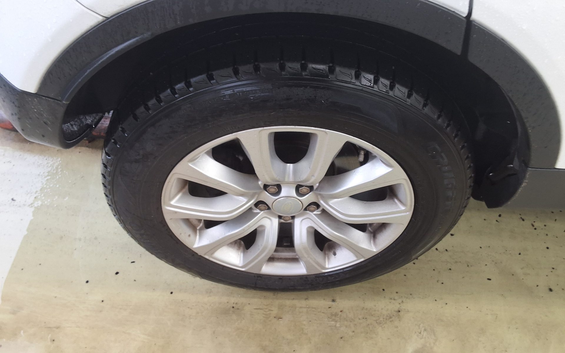 لاند روفر Rover رينج روفر Evoque 2.0 Td4 Se 2016 SE