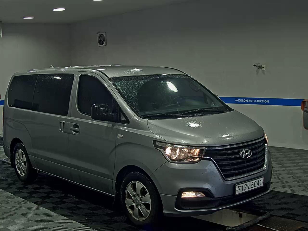 هيونداي الجديد جراند ستاركس 12 Seater ديزل سمارت 2019 SMART