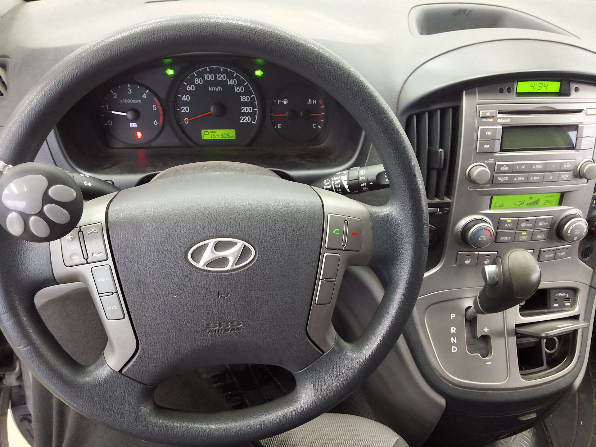 هيونداي جراند ستاركس 11 Seater ديزل Cvx Premier 2012 PREMIER