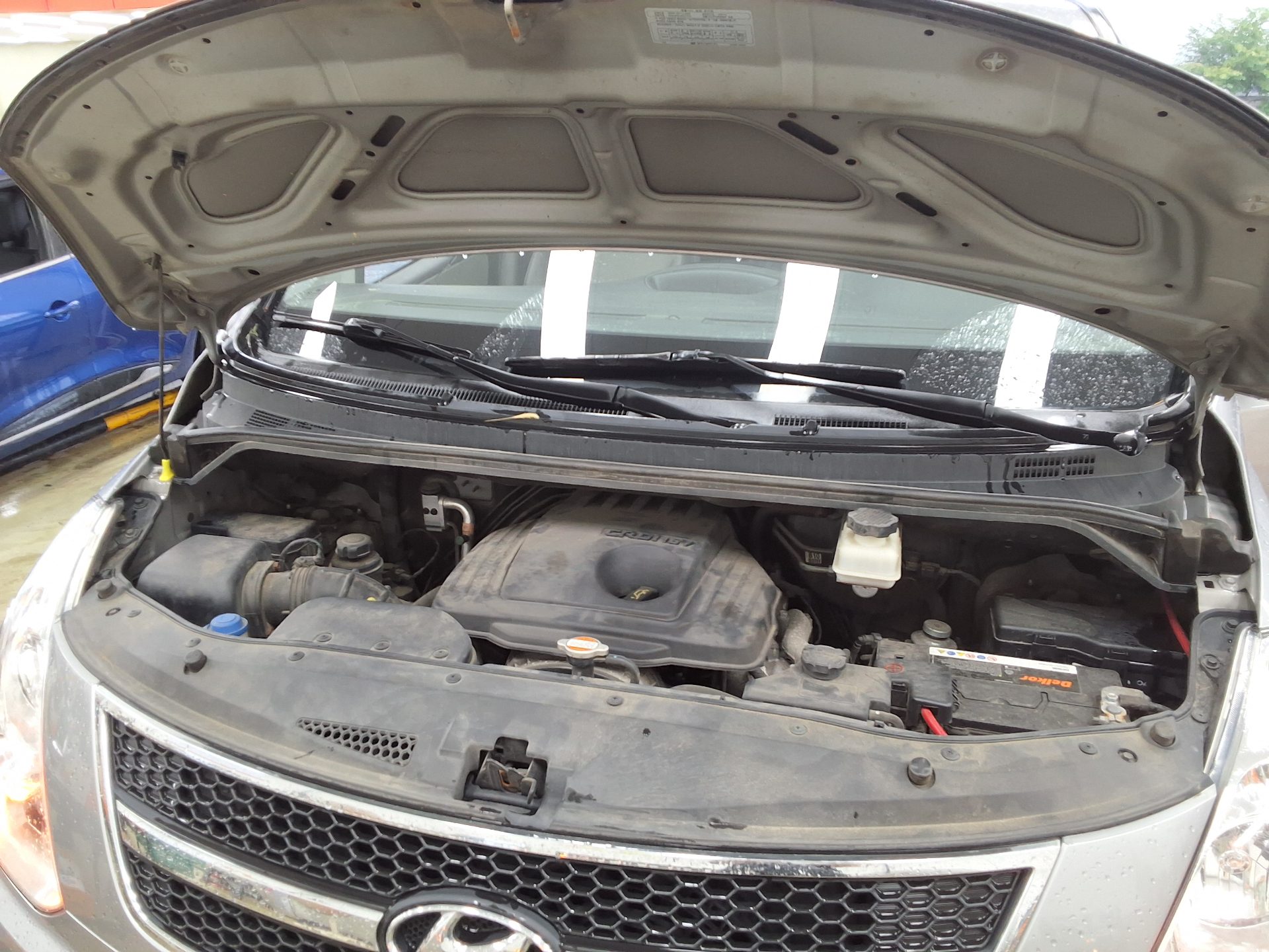 هيونداي جراند ستاركس 11 Seater ديزل Cvx Premier 2012 PREMIER