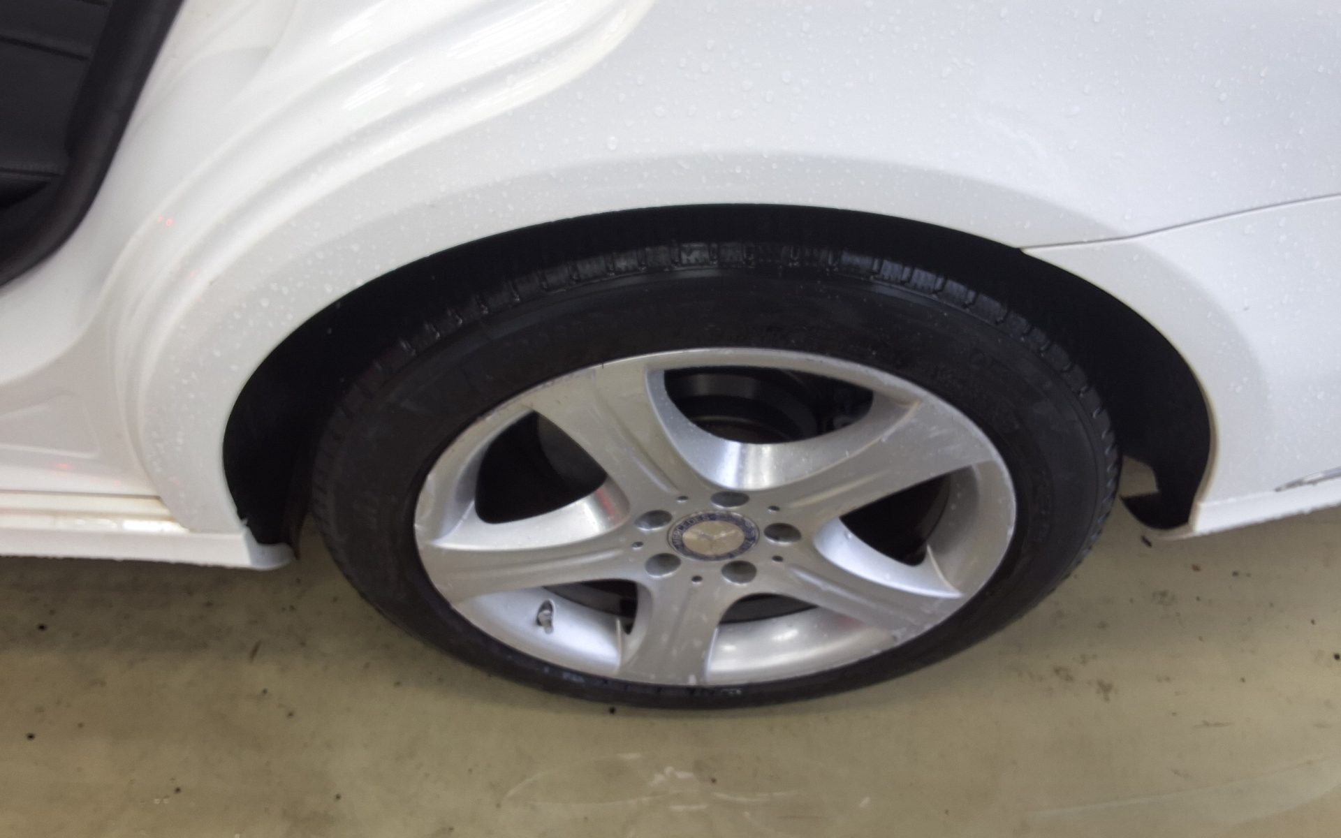 مرسيدس بنز E Class (4Th Gen) E250 Cdi فورماتيك 2014 4MATIC