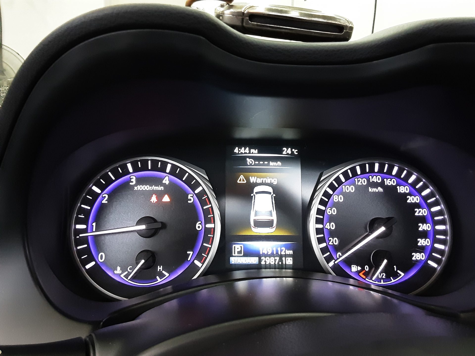 إنفينيتي Q50 2.2D بريميوم 2014 بريميوم
