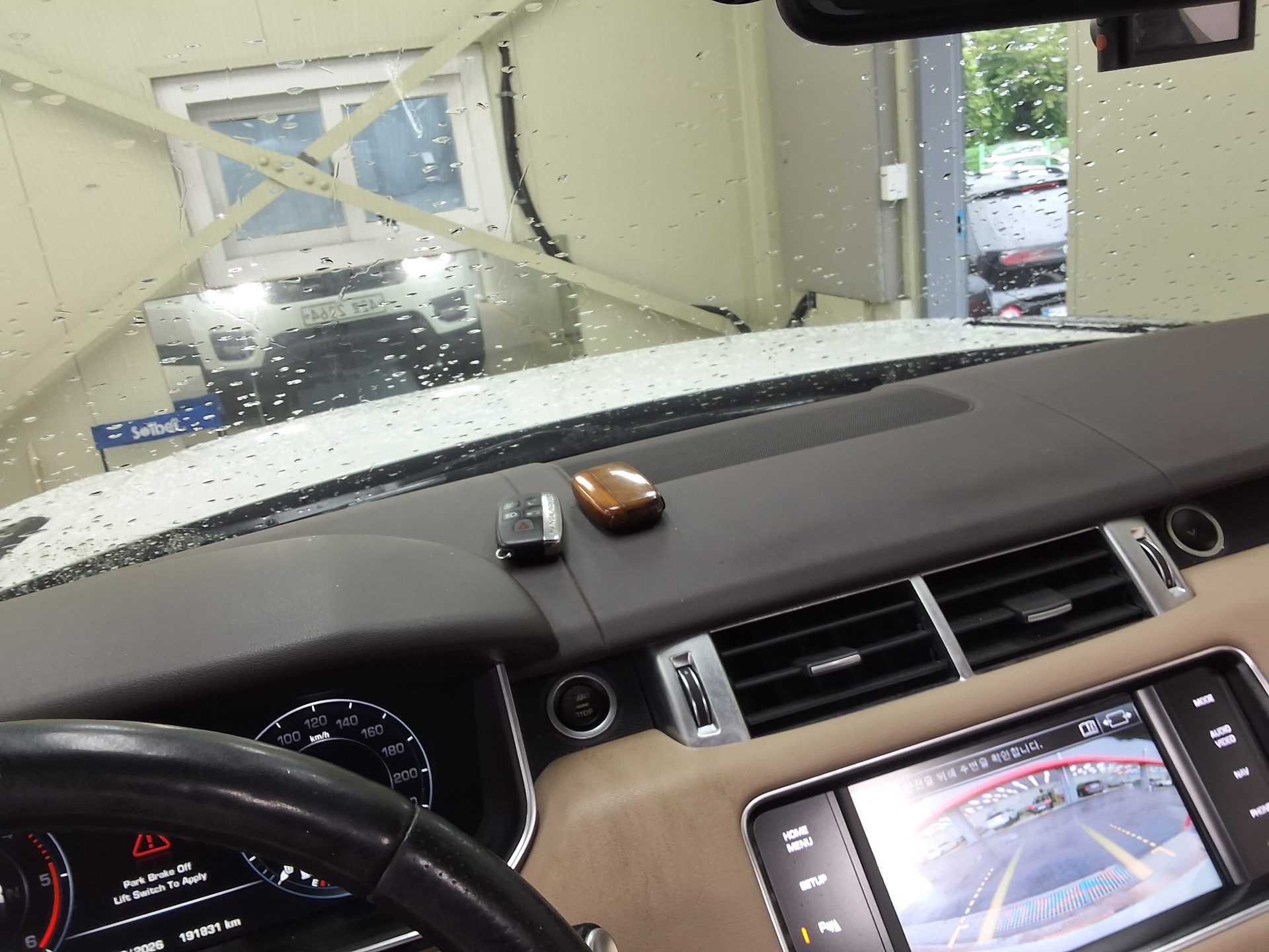 لاند روفر Rover رينج روفر Sport (2Nd Gen) 3.0 Sdv6 Hse Dynamic 2014 SPORT