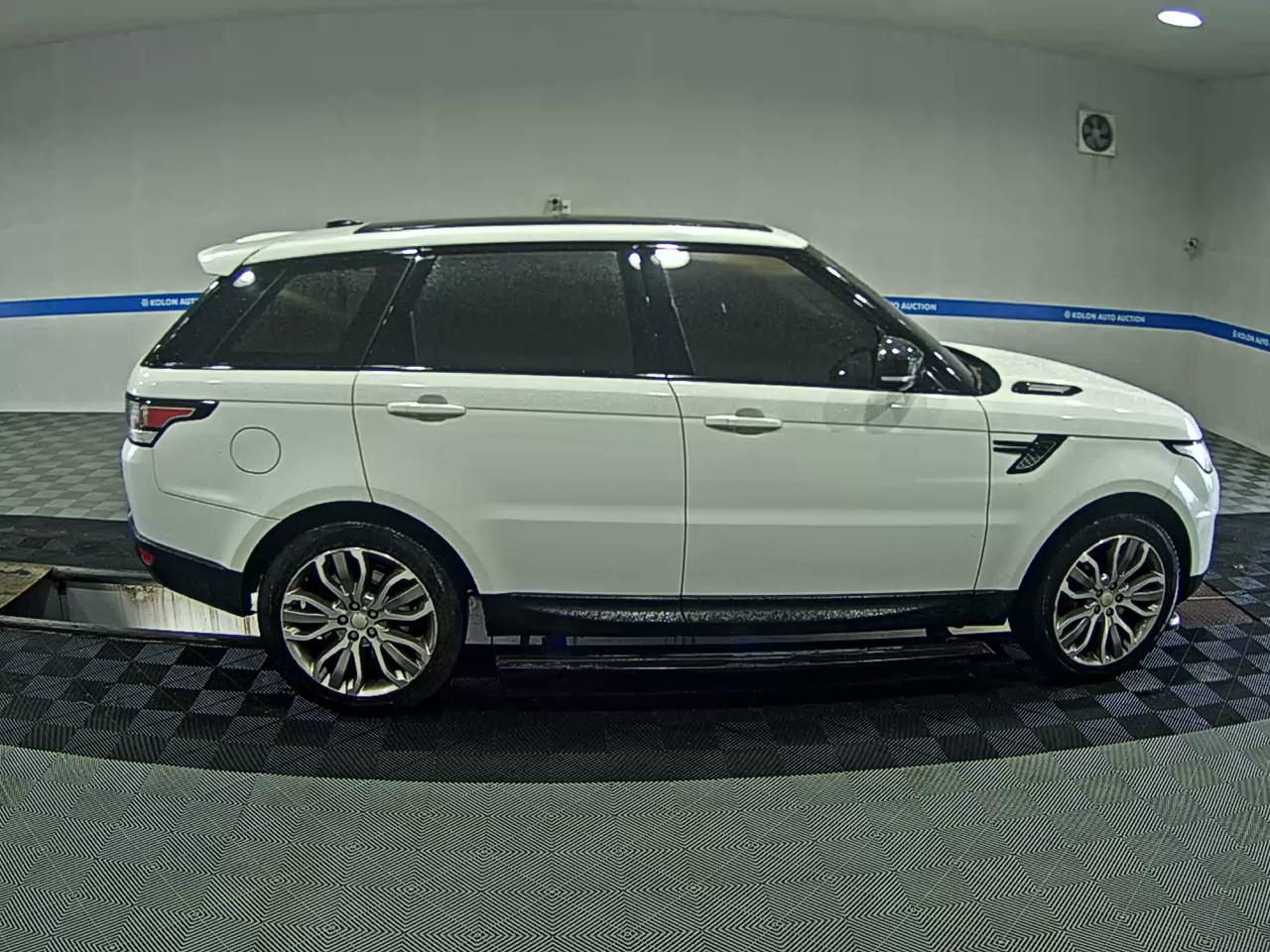 لاند روفر Rover رينج روفر Sport (2Nd Gen) 3.0 Sdv6 Hse Dynamic 2014 SPORT