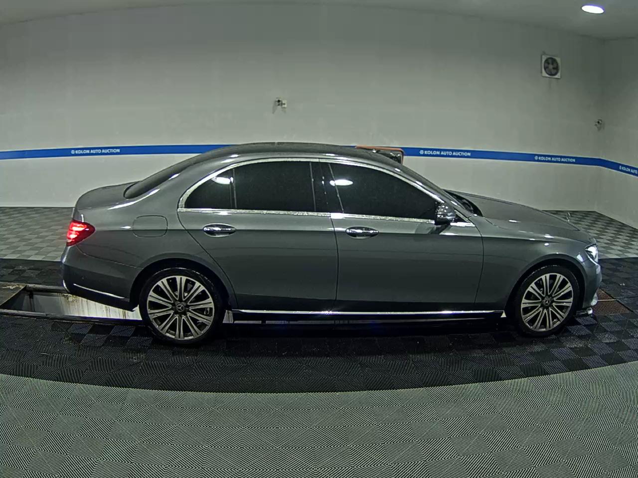مرسيدس بنز E Class (5Th Gen) E400 فورماتيك إكسكلوسيف 2018 4MATIC إكسكلوسيف