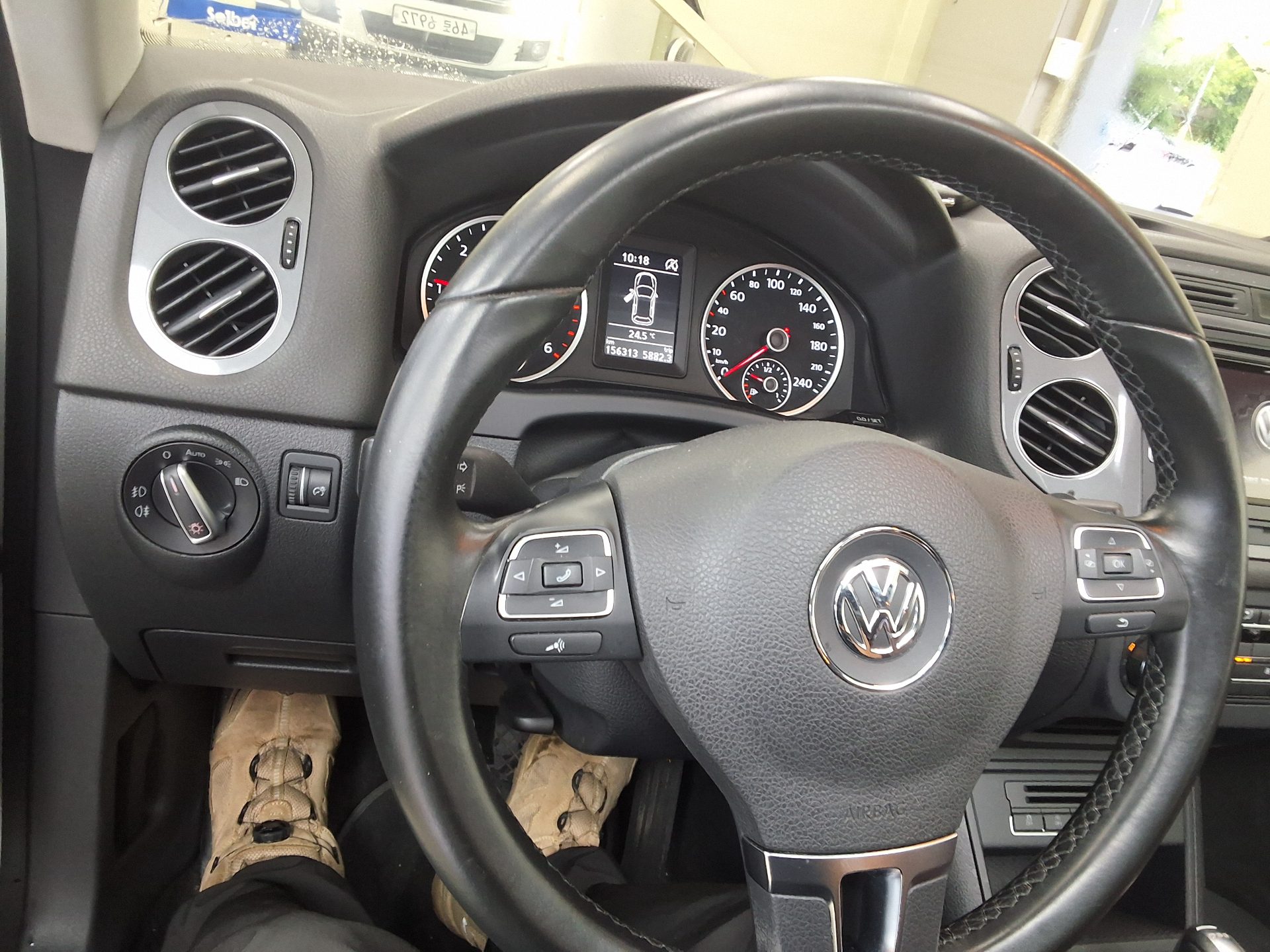 فولكس فاجن تيجوان 2.0 TDI Bluemotion بريميوم 2015 بريميوم