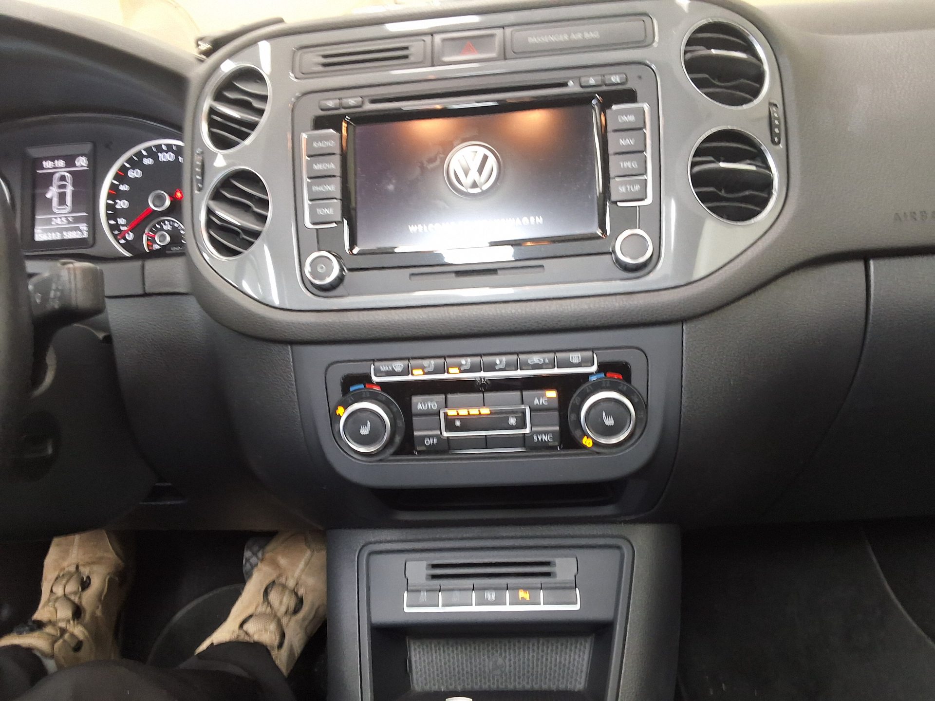 فولكس فاجن تيجوان 2.0 TDI Bluemotion بريميوم 2015 بريميوم