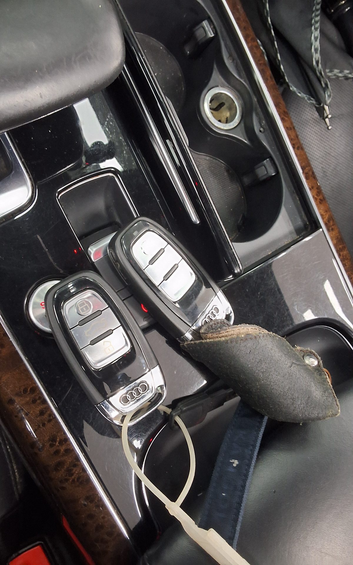 أودي إيه 8 (3Rd Gen) 50 TDI كواترو 2015