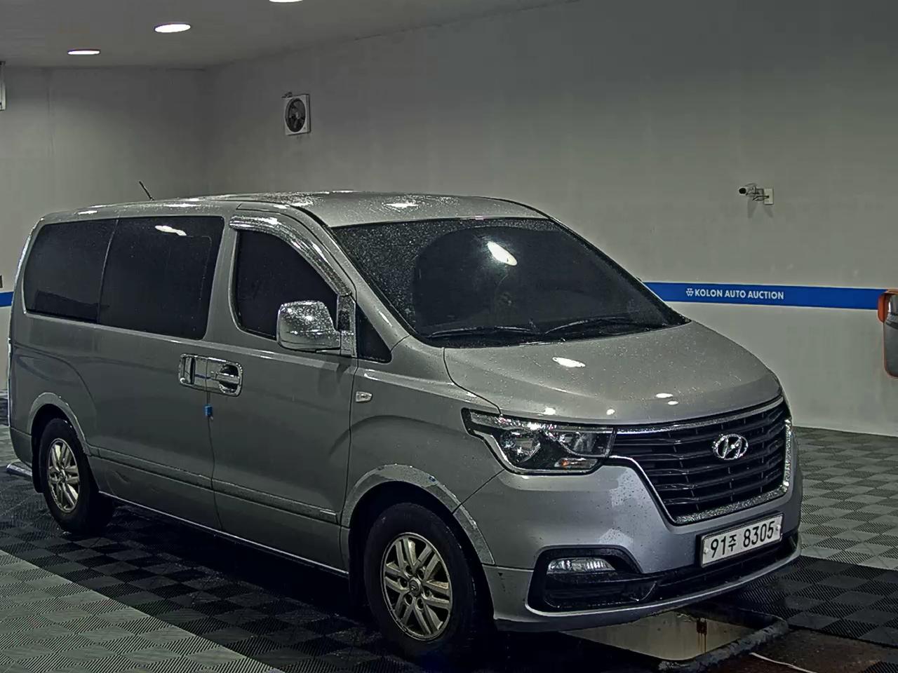 هيونداي الجديد جراند ستاركس 5 Seater ديزل فان سمارت 2021 VAN SMART