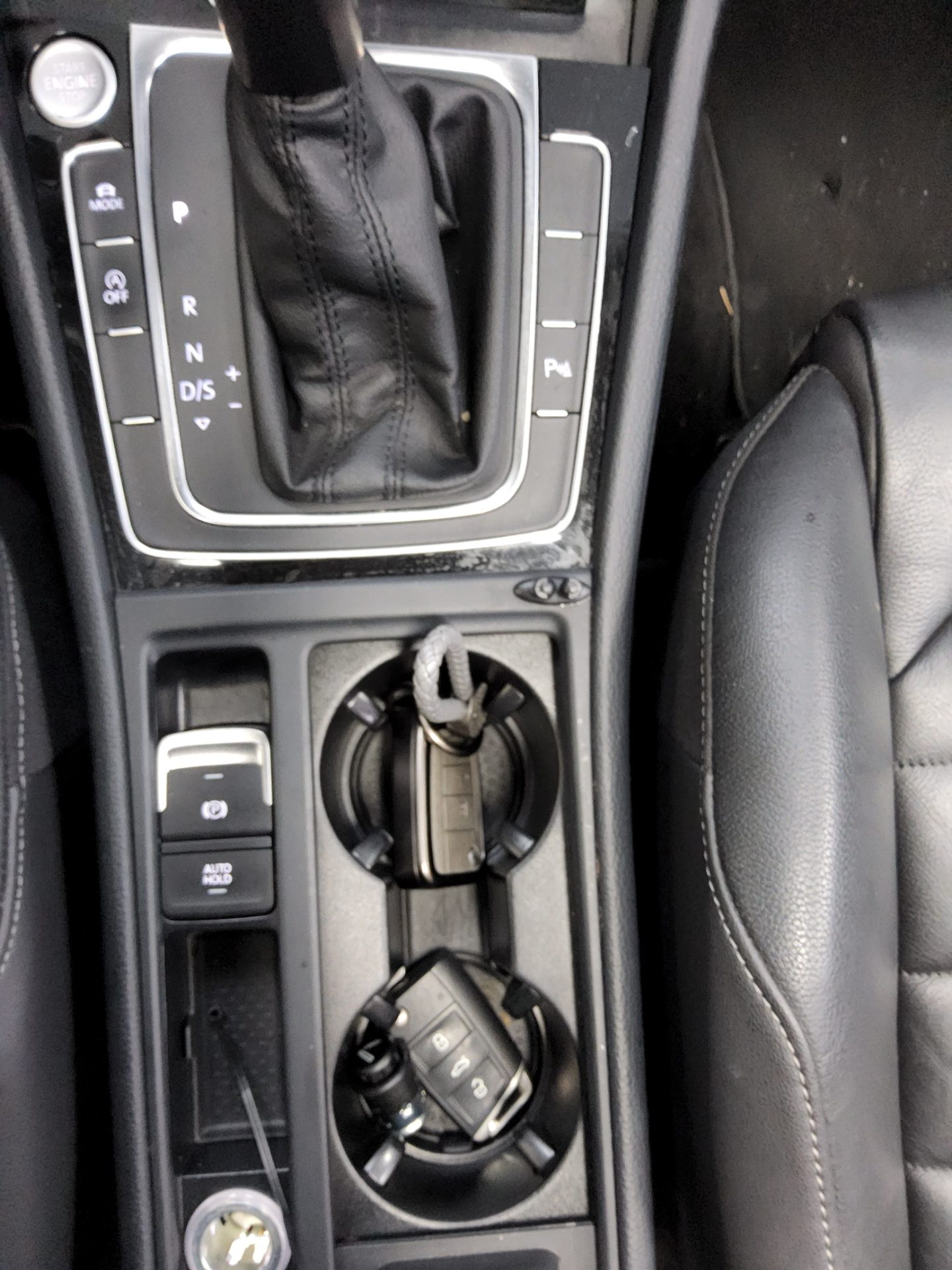 فولكس فاجن جولف (7Th Gen) 2.0 TDI بريميوم 2015 بريميوم