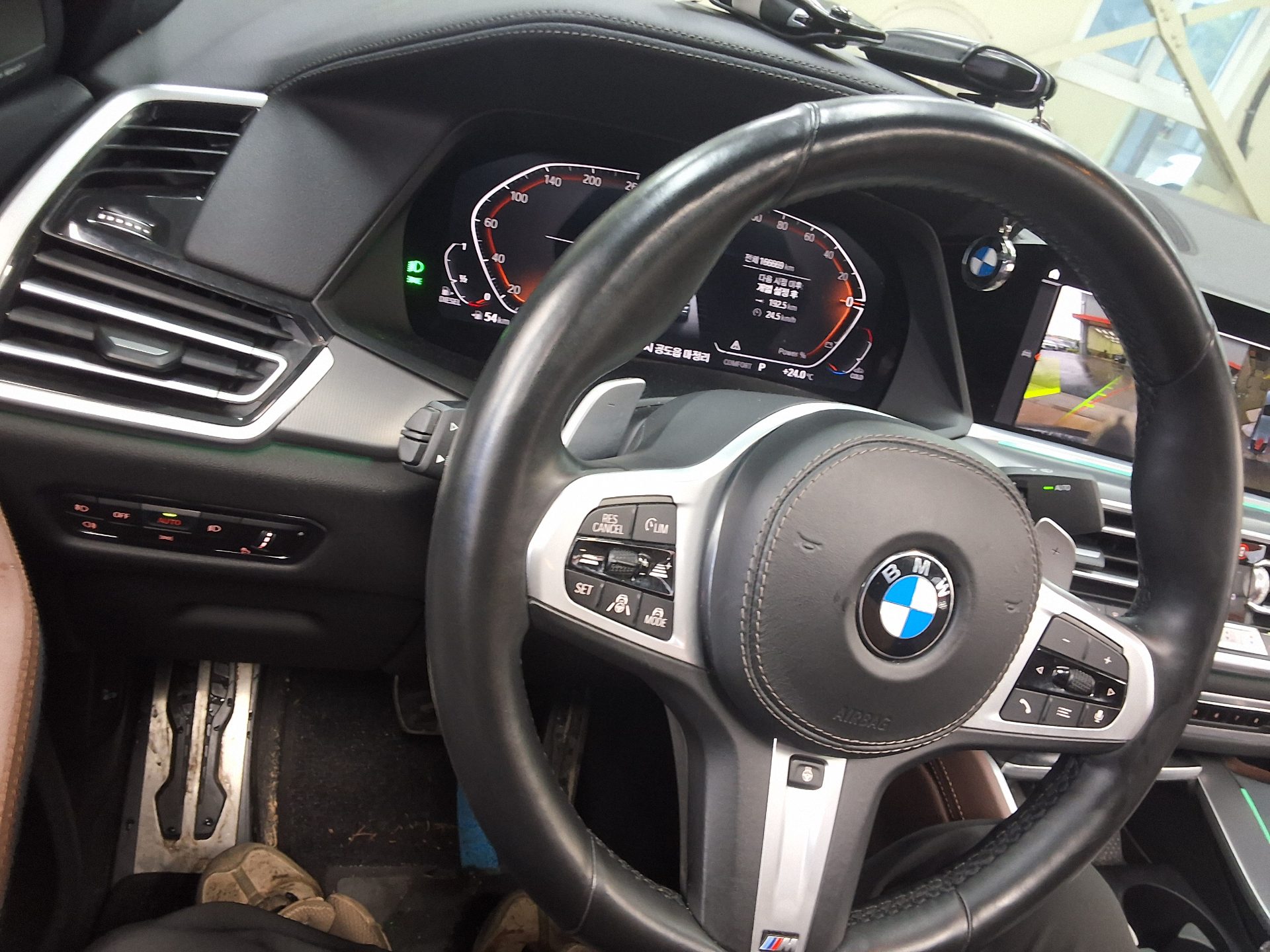بي إم دبليو X6 (3Rd Gen) 30D إكس درايف M Sport Pack 2021 SPORT