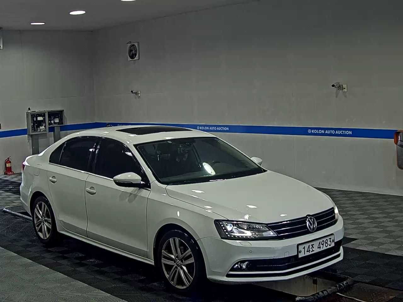 فولكس فاجن جيتا (6Th Gen) 2.0 TDI Bluemotion بريميوم 2015 بريميوم