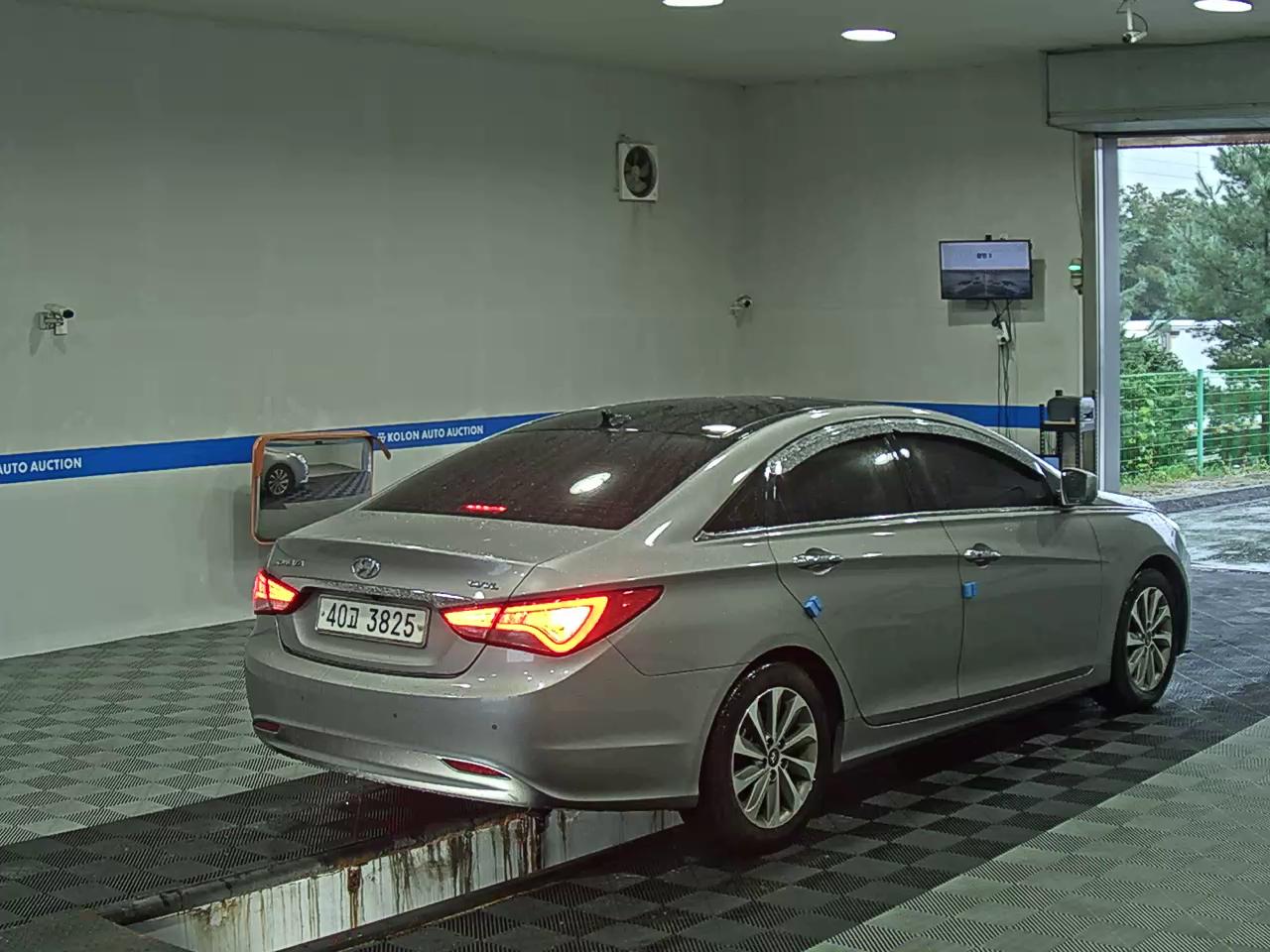هيونداي سوناتا 2013 MODERN