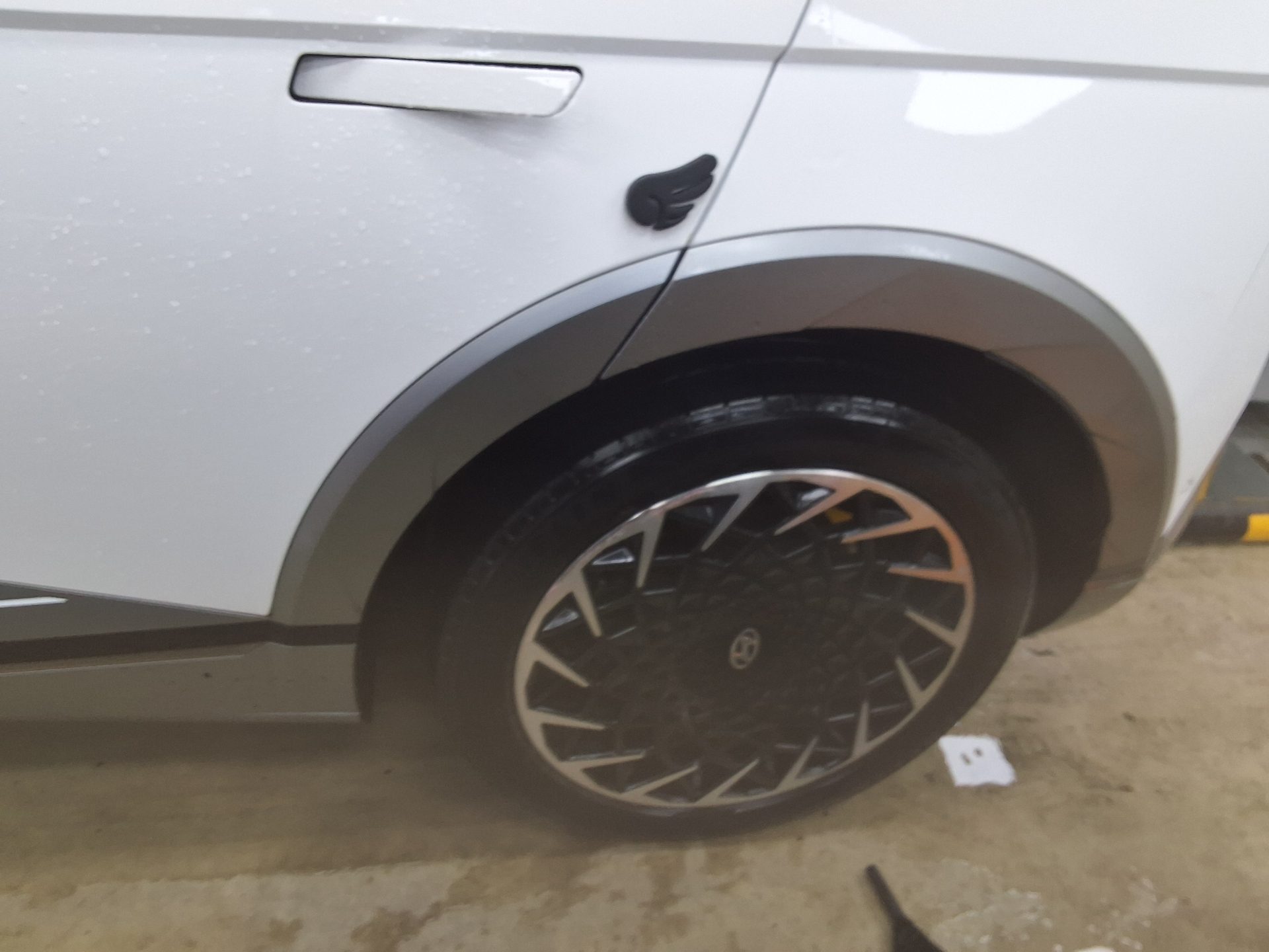 هيونداي أيونيك 2023 EV طويل المدى PRESTIGE