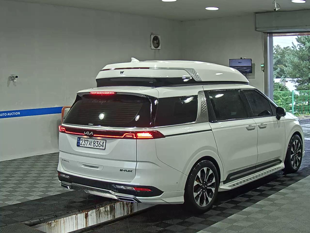 كيا جديد كارنفال (Ka4) Hi Limousine سبيشل Body Major Car 2023 SPECIAL