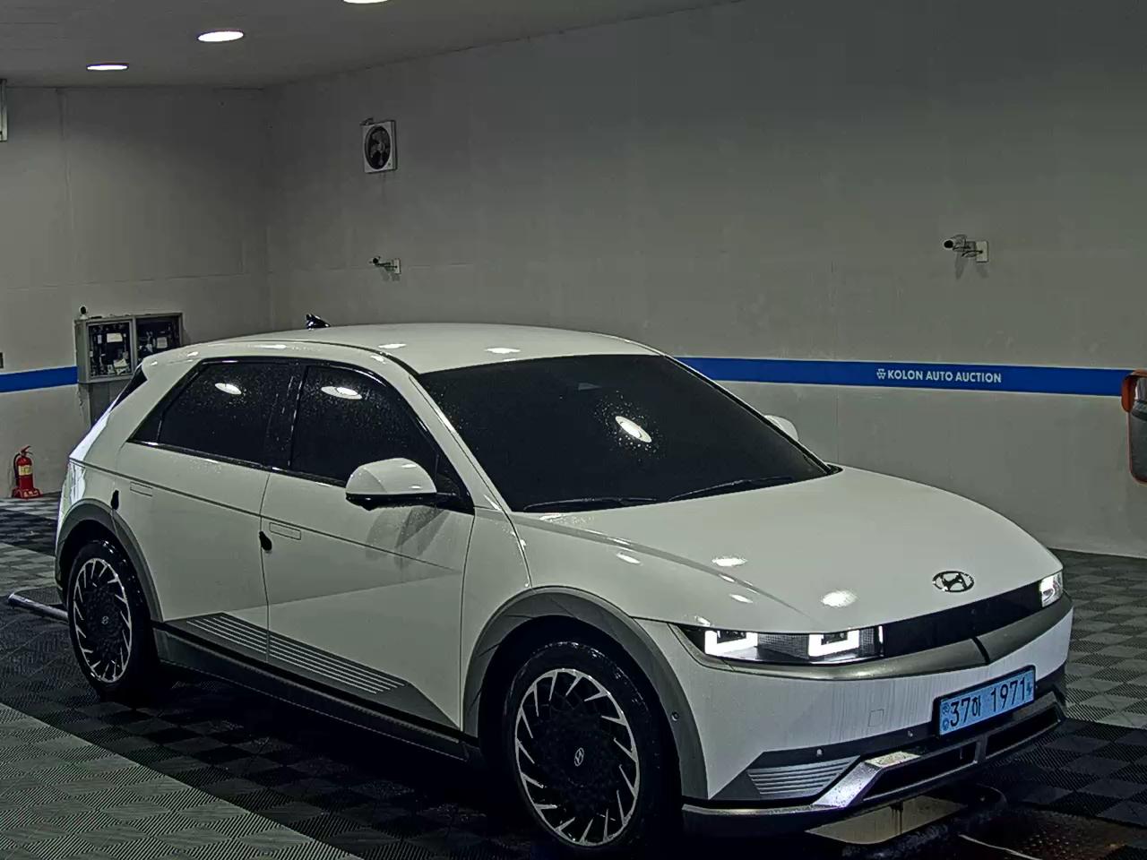 هيونداي أيونيك 2023 EV طويل المدى PRESTIGE