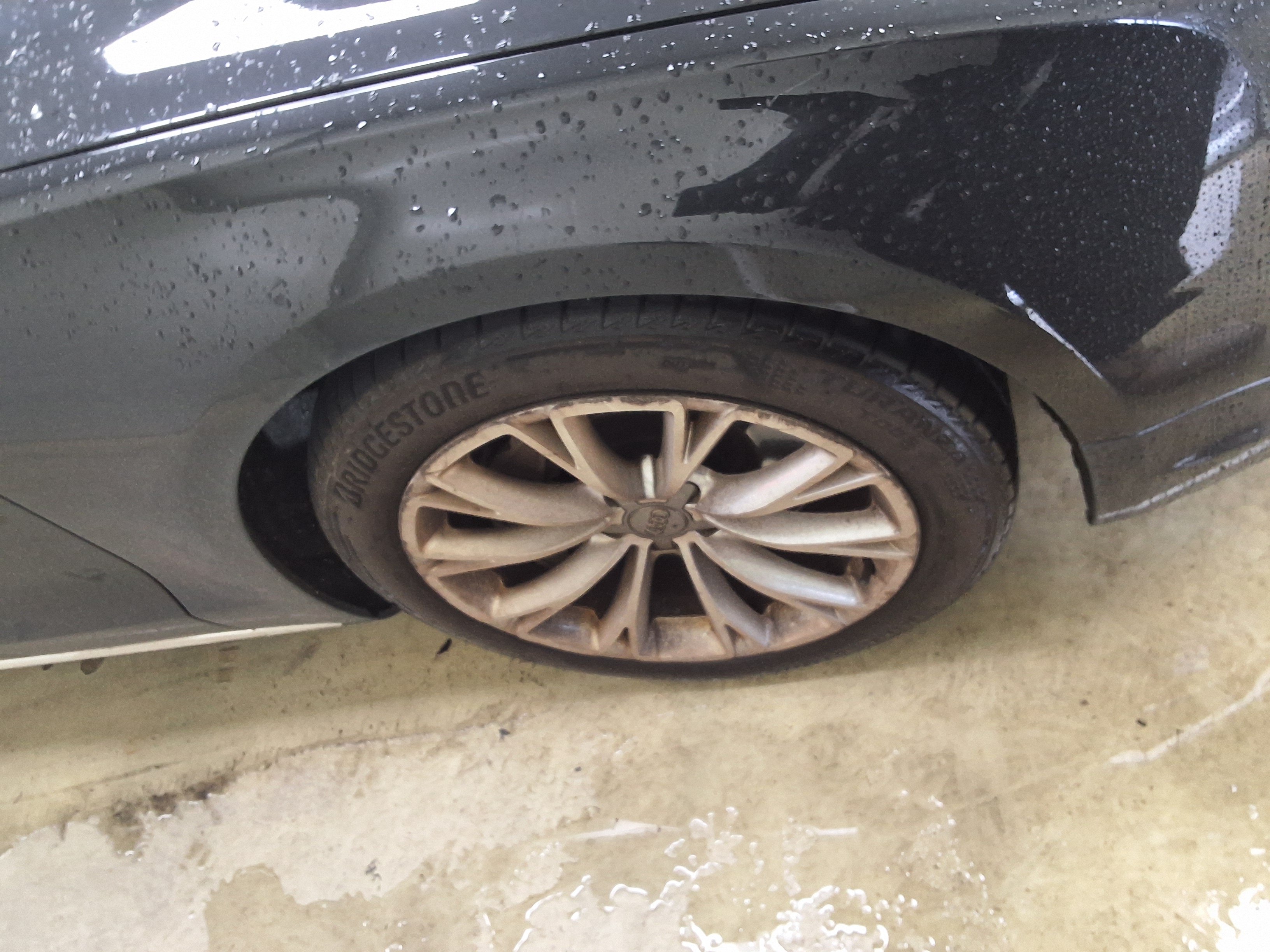 أودي إيه 8 (3Rd Gen) 3.0 TDI كواترو Lwb 2012