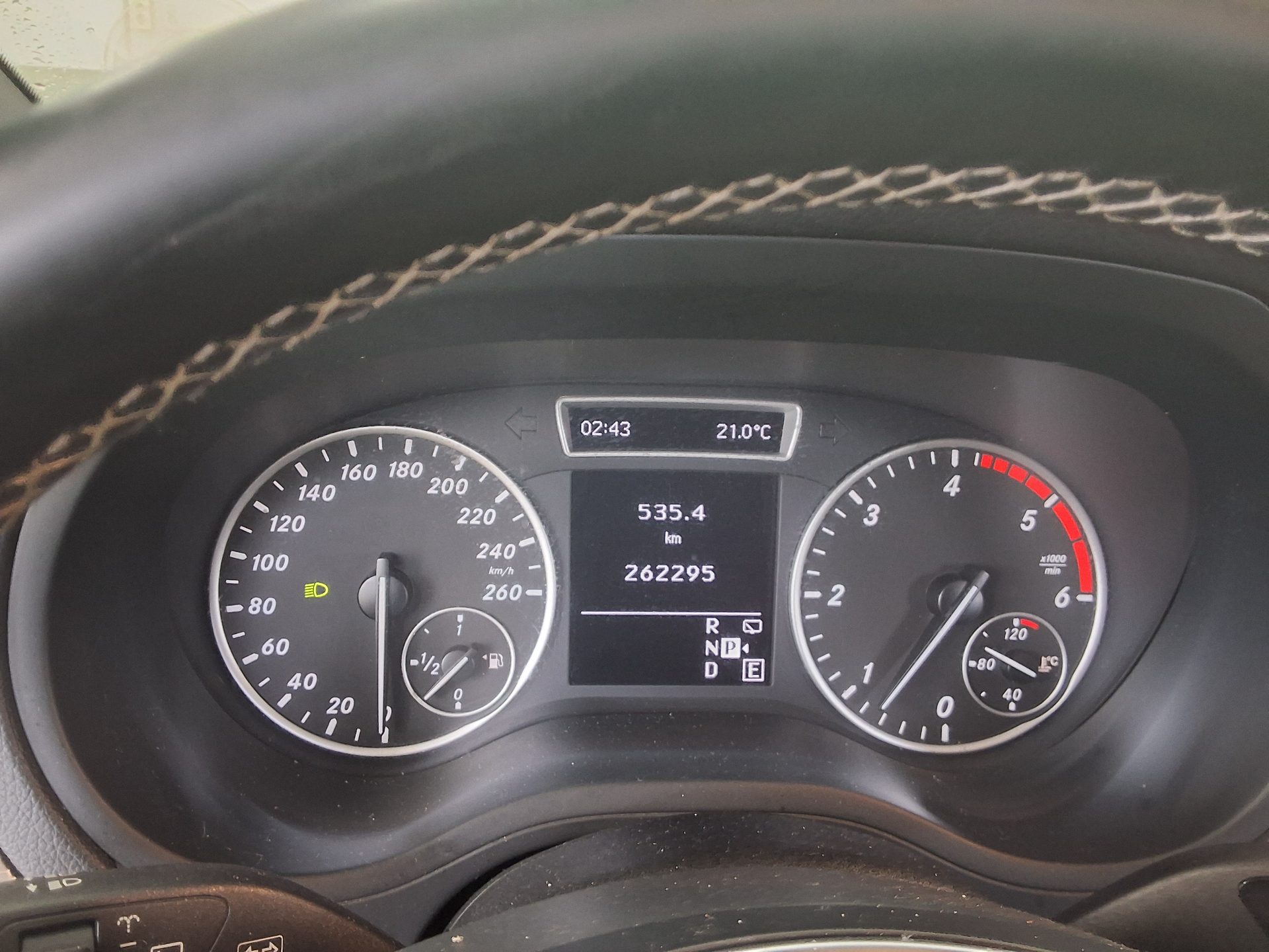 مرسيدس بنز B Class (2Nd Gen) B200 Cdi Blue Efficiency Sport Pack 2012 SPORT