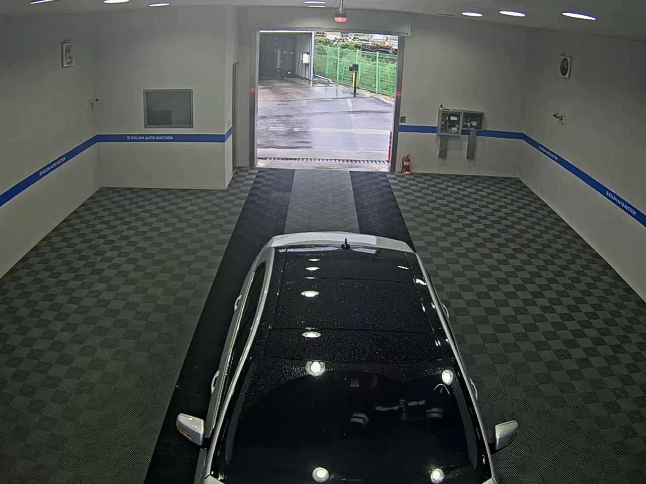 مرسيدس بنز E Class (4Th Gen) E300 Elegance 2012 E300