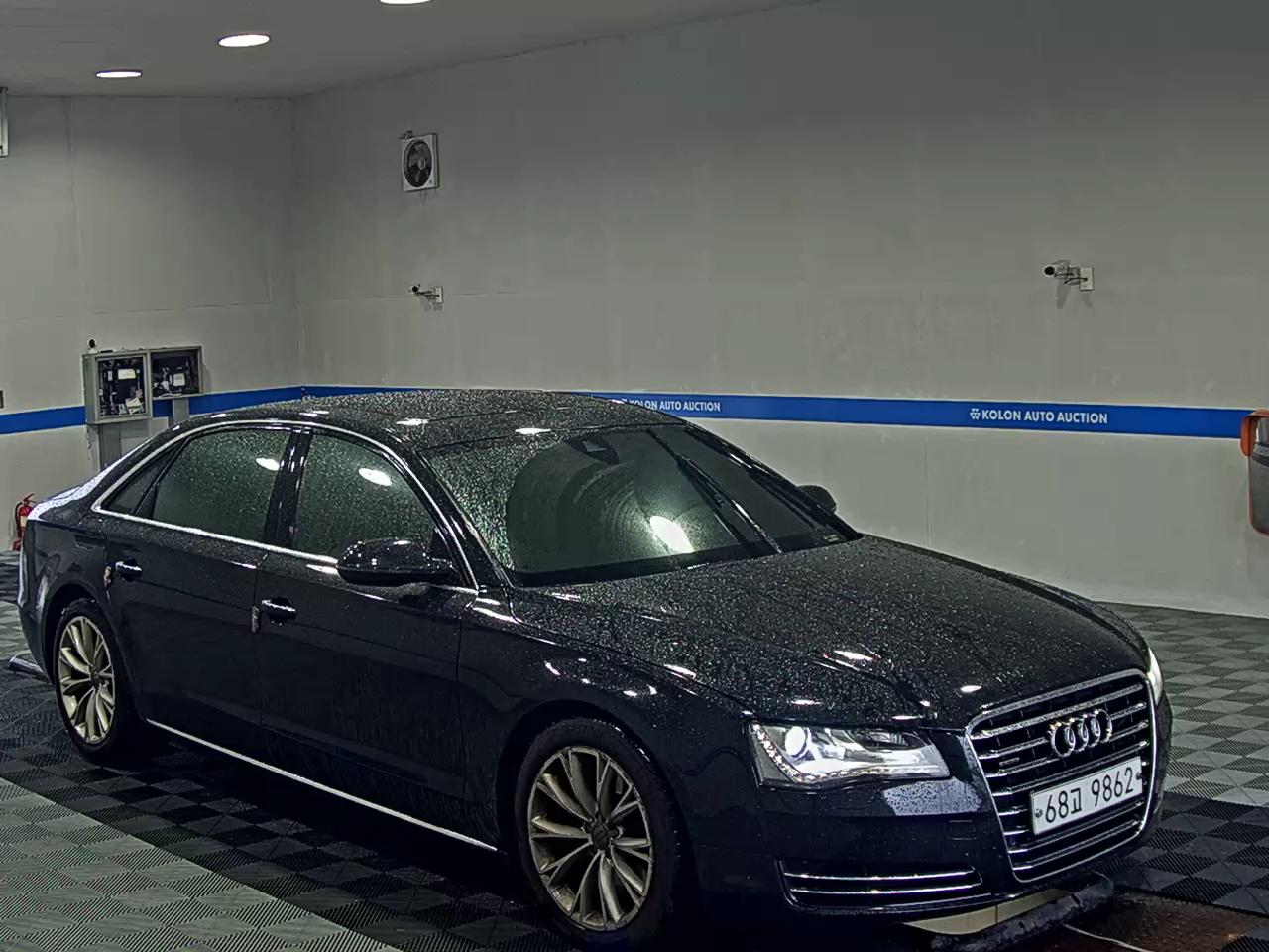 أودي إيه 8 (3Rd Gen) 3.0 TDI كواترو Lwb 2012