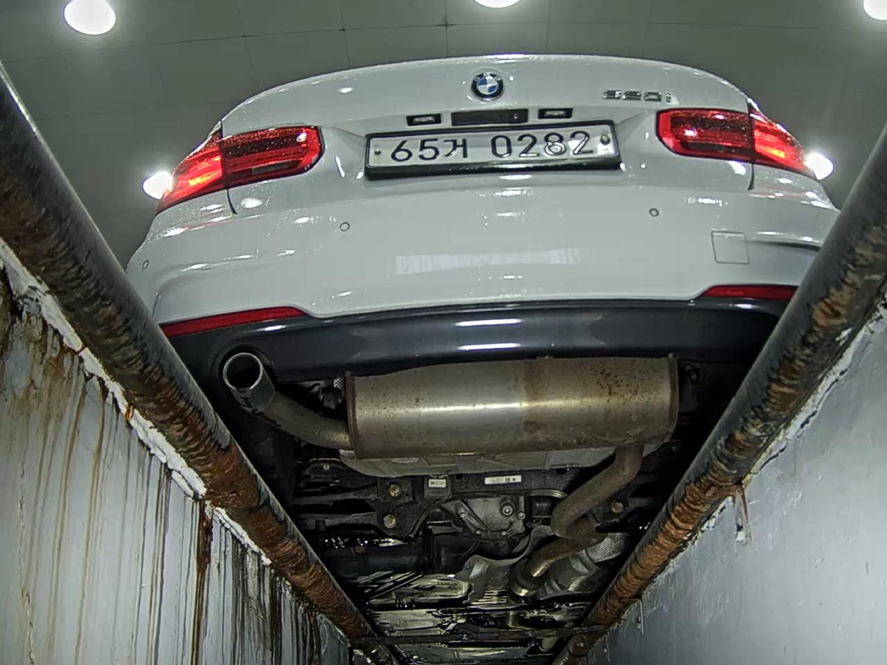 بي إم دبليو 3 Series (6Th Gen) 320I M Sport 2016 SPORT
