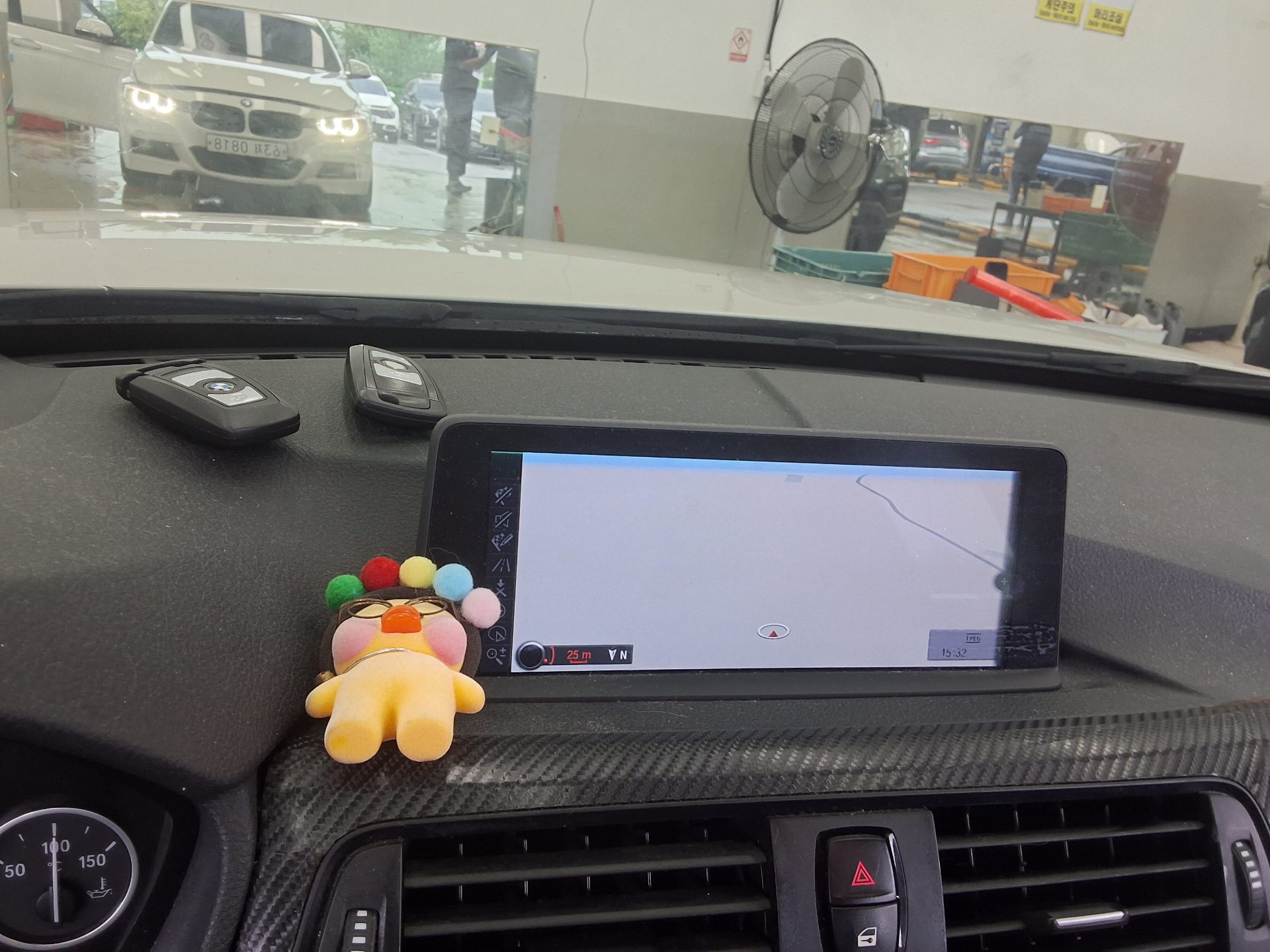 بي إم دبليو 3 Series (6Th Gen) 320D 2012 320d