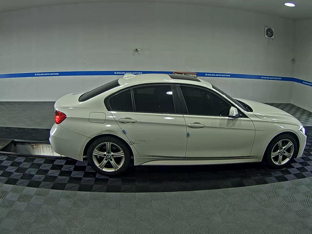 بي إم دبليو 3 Series (6Th Gen) 320D 2012 320d
