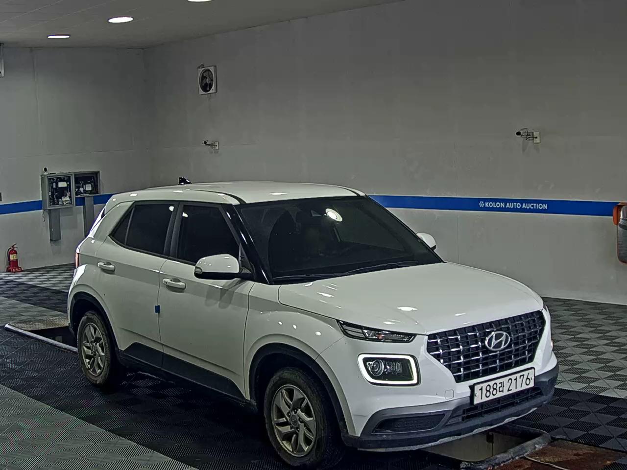 هيونداي فانيو 1.6 بنزين مودرن 2020 MODERN