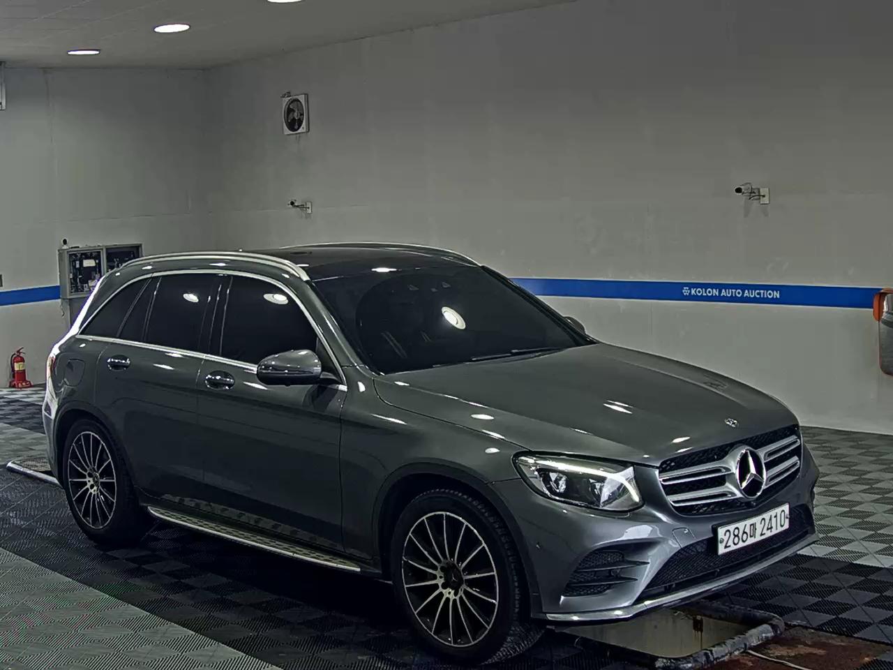 مرسيدس بنز جي إل سي Class جي إل سي 300 فورماتيك AMG Line 2019 4MATIC LINE