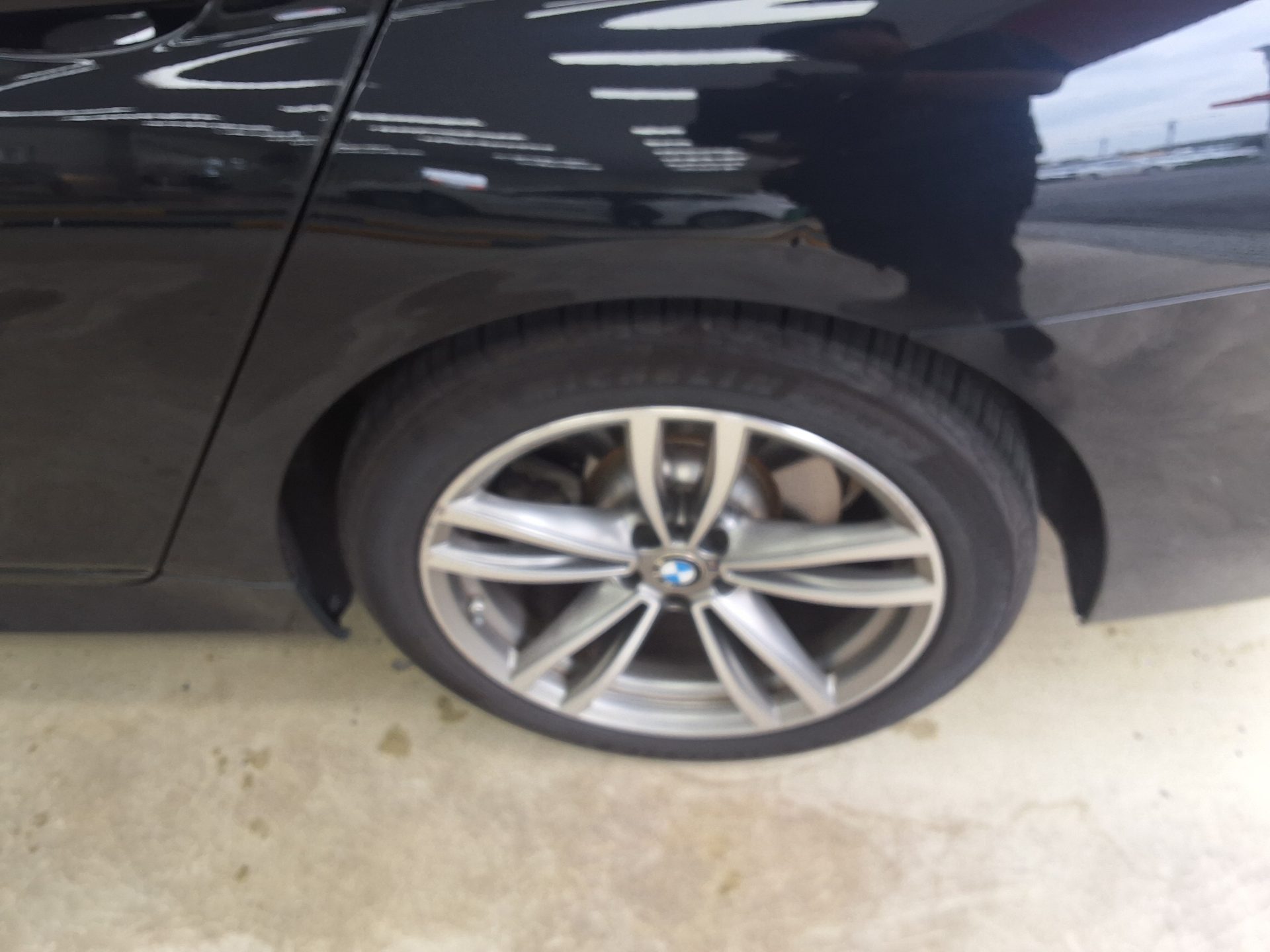 بي إم دبليو 7 Series (6Th Gen) 740D إكس درايف M Sport 2018 SPORT