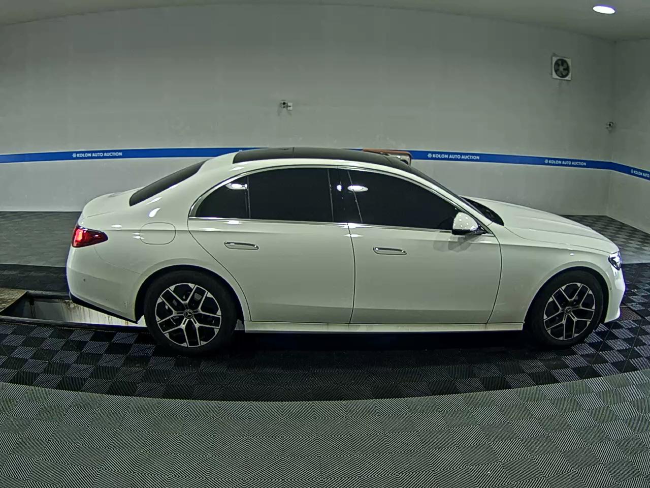 مرسيدس بنز E Class (6Th Gen) E200 Avantgarde 2024 E200