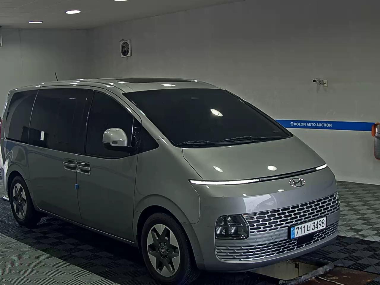 هيونداي ستاريا 2024 MODERN