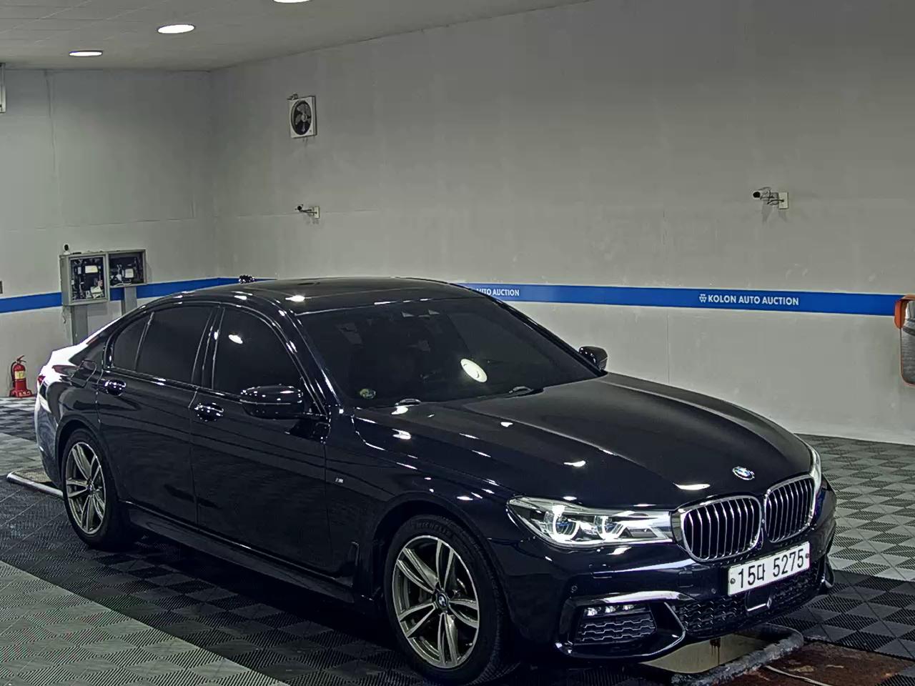 بي إم دبليو 7 Series (6Th Gen) 740D إكس درايف M Sport 2018 SPORT
