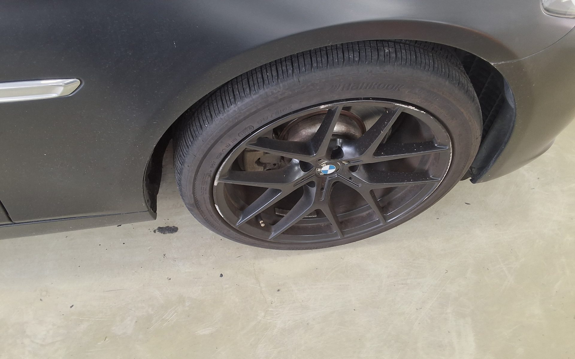 بي إم دبليو 5 Series (6Th Gen) 520D 2014 520d