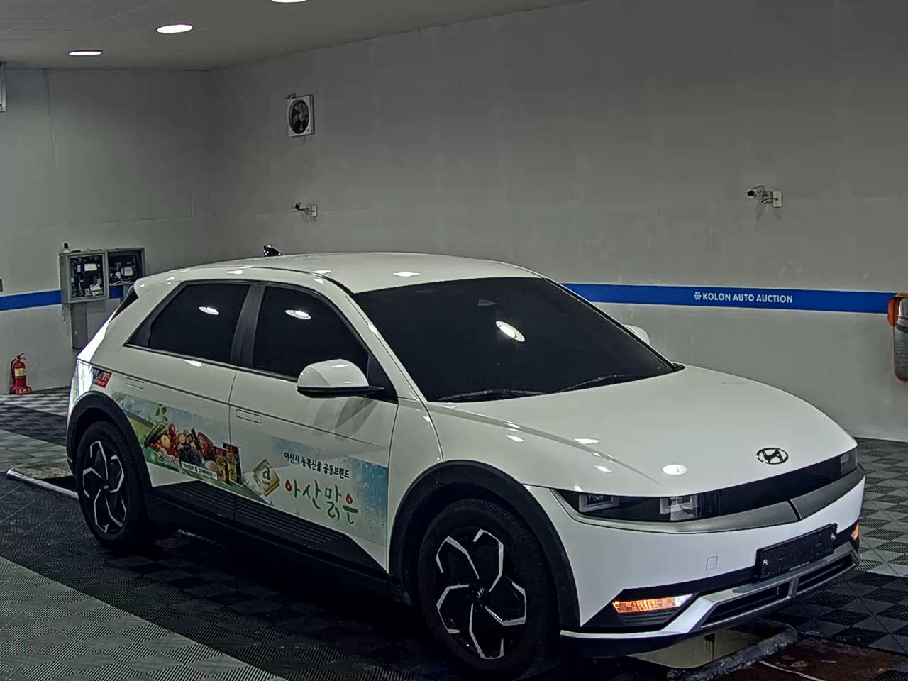 هيونداي أيونيك 2023 EV دفع رباعي طويل المدى