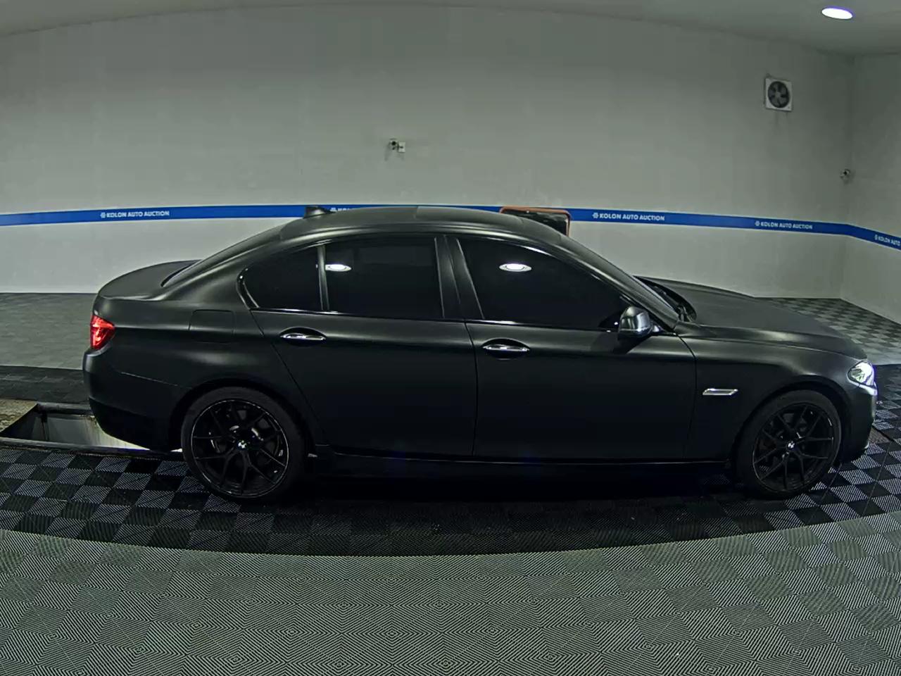 بي إم دبليو 5 Series (6Th Gen) 520D 2014 520d