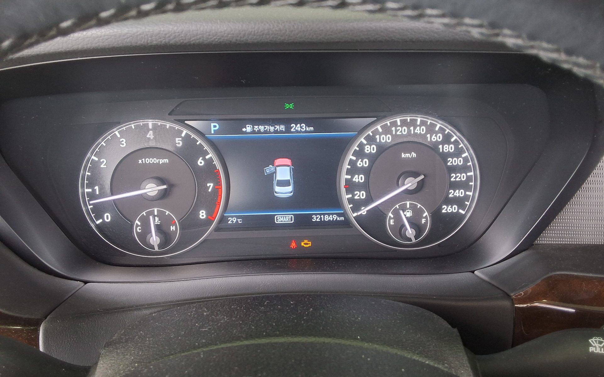 جينيسيس Eq900 3.8 GDI دفع كلي بريميوم لكجري 2016 دفع رباعي بريميوم فاخر
